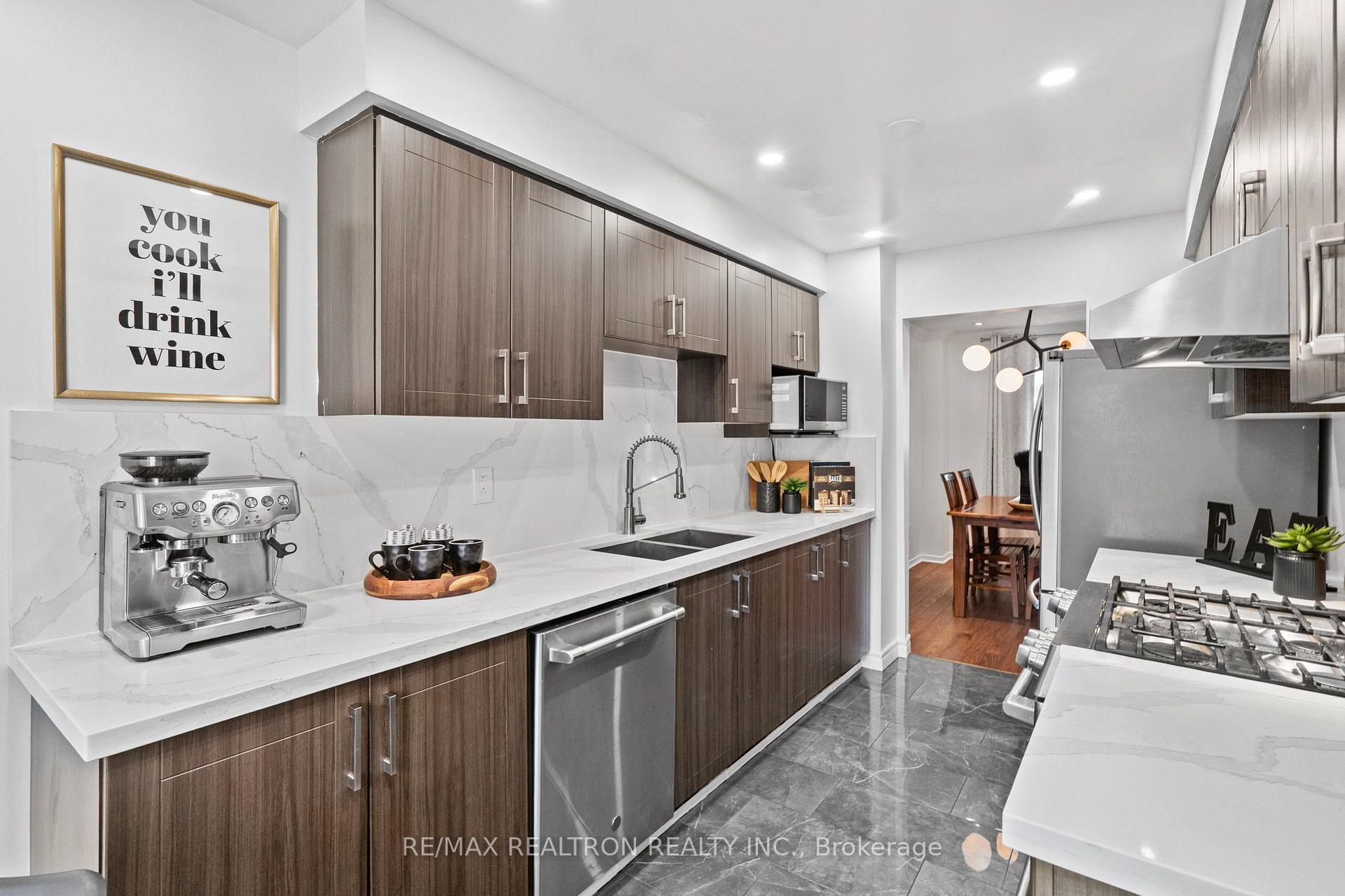 Photo 15 of 52 Hood Crescent, Scarborough, Steeles — HOMEH