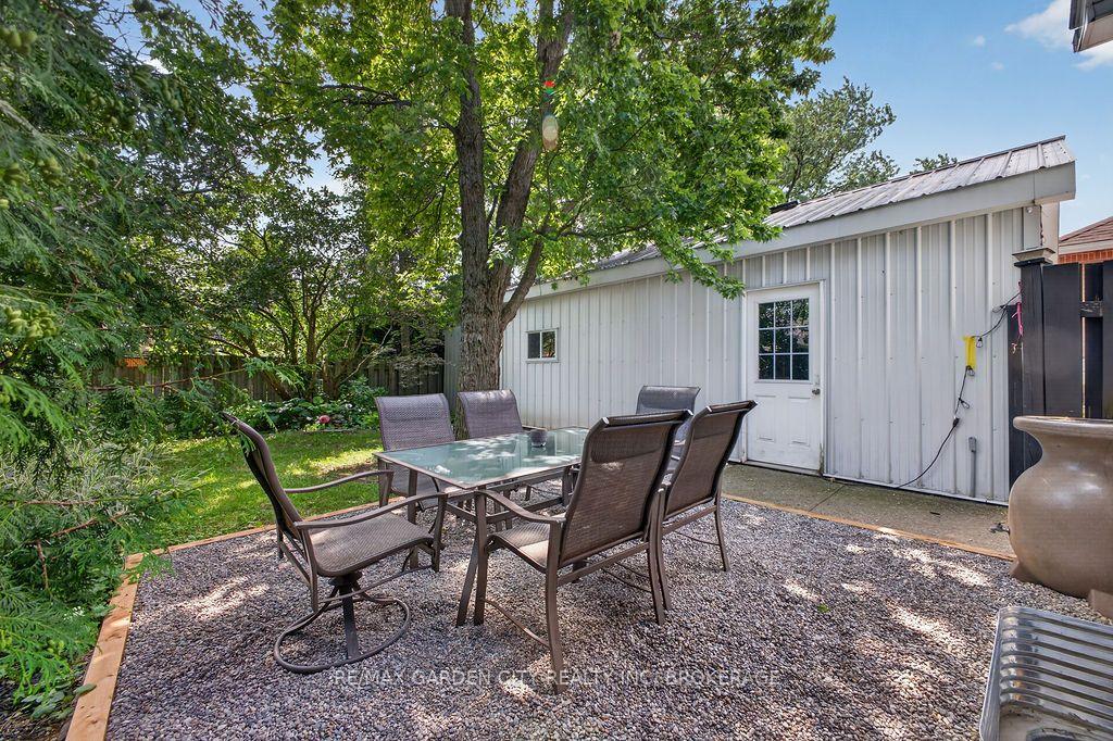 Photo 10 of Unit Lower, 191 East 43rd Street, Hamilton, Sunninghill — HOMEH