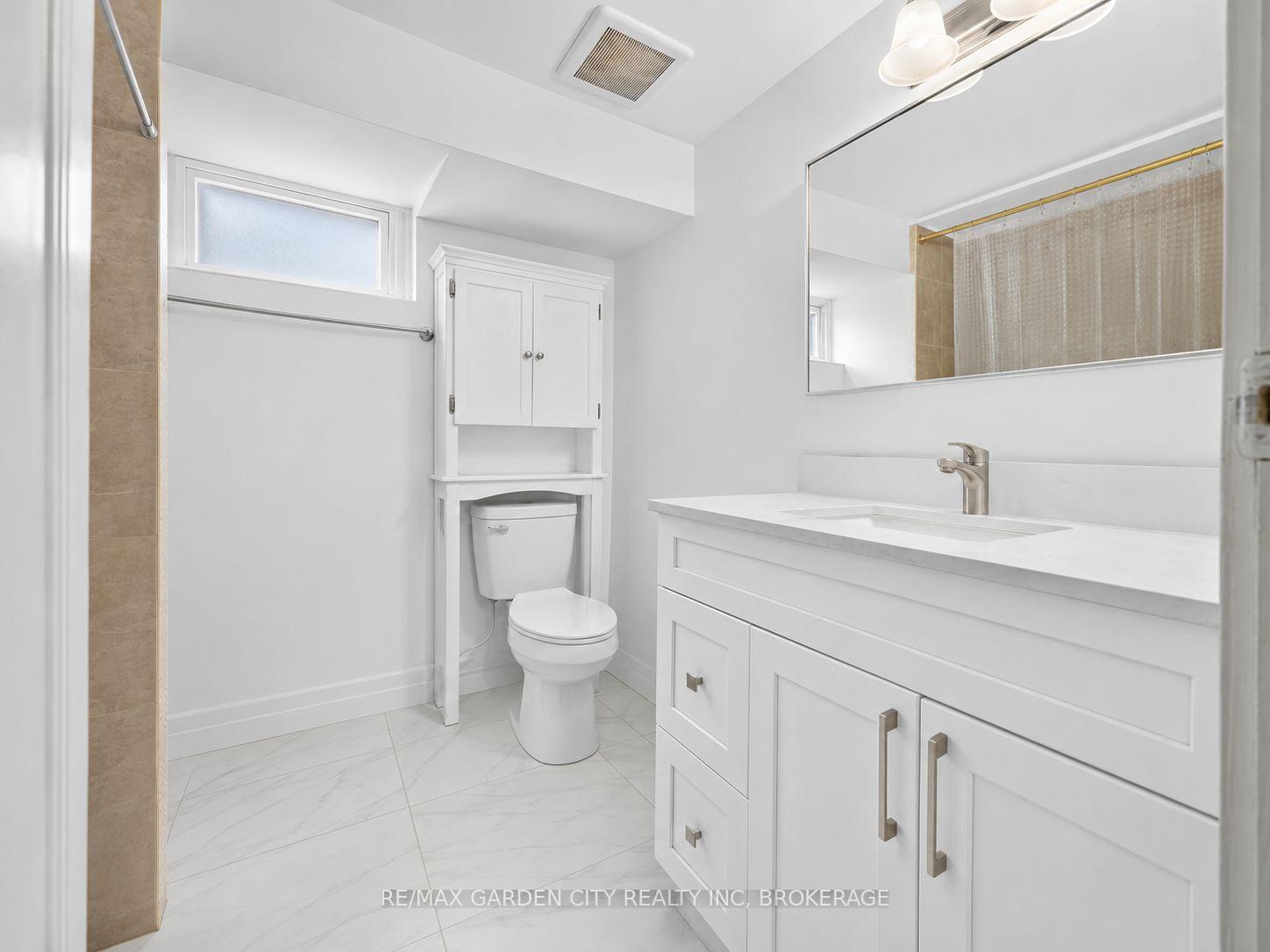 Photo 19 of Unit Lower, 191 East 43rd Street, Hamilton, Sunninghill — HOMEH