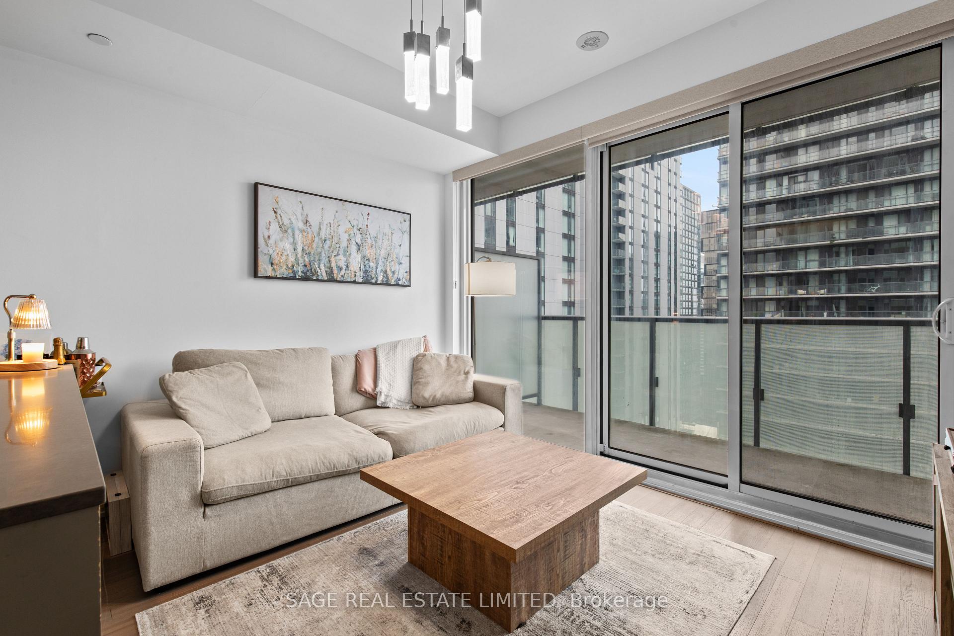 Photo 3 of Unit 3308, 101 Peter Street, Toronto, Waterfront Communities — HOMEH