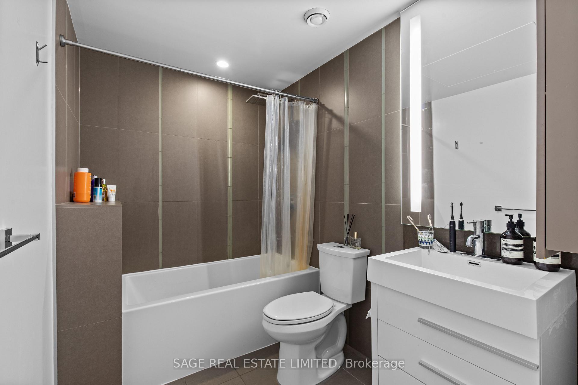 Photo 14 of Unit 3308, 101 Peter Street, Toronto, Waterfront Communities — HOMEH