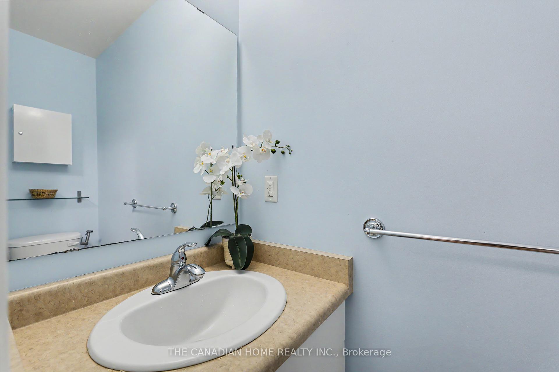 Photo 9 of 219 Picton Street E, Goderich, Goderich (Town) — HOMEH