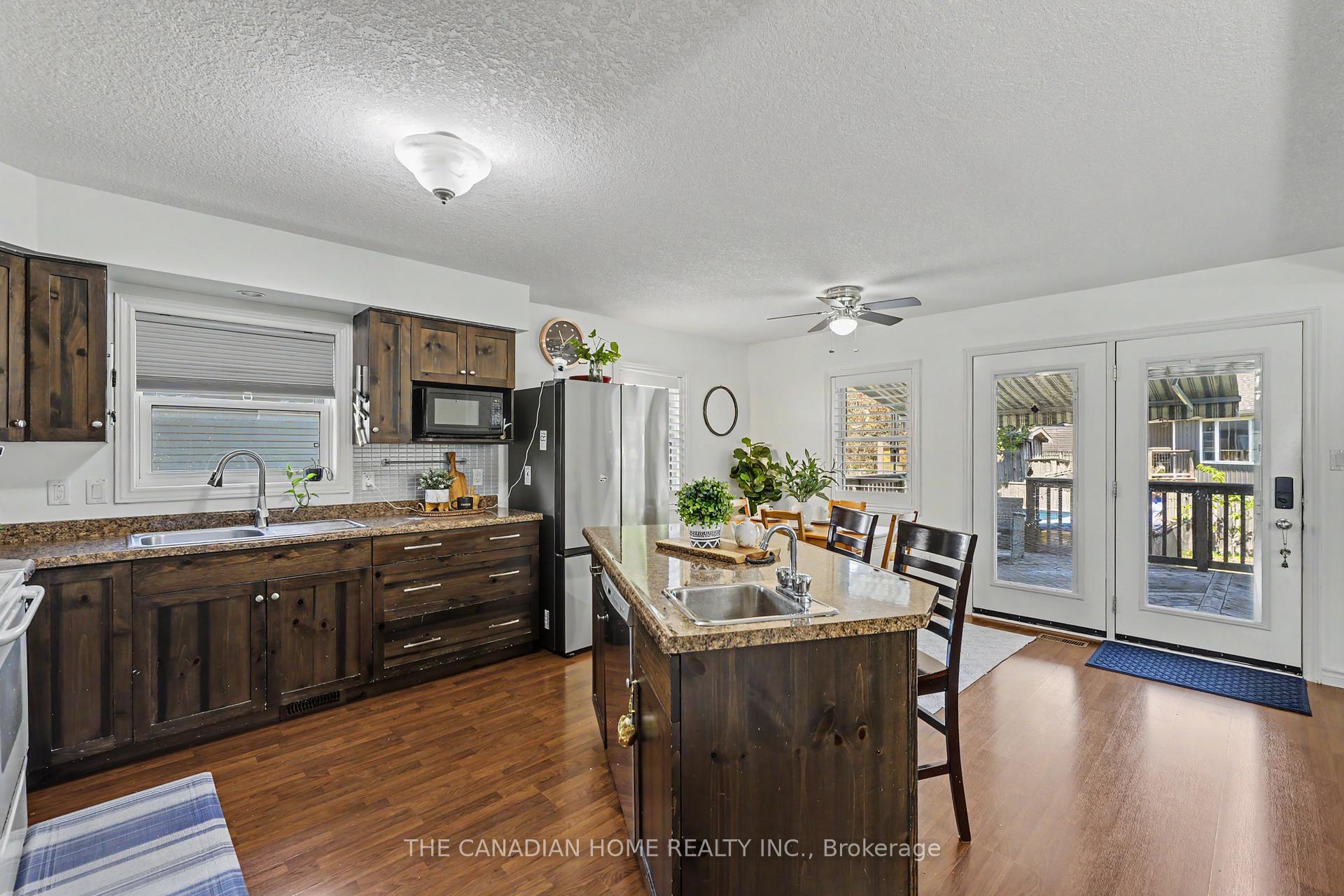 Photo 10 of 219 Picton Street E, Goderich, Goderich (Town) — HOMEH