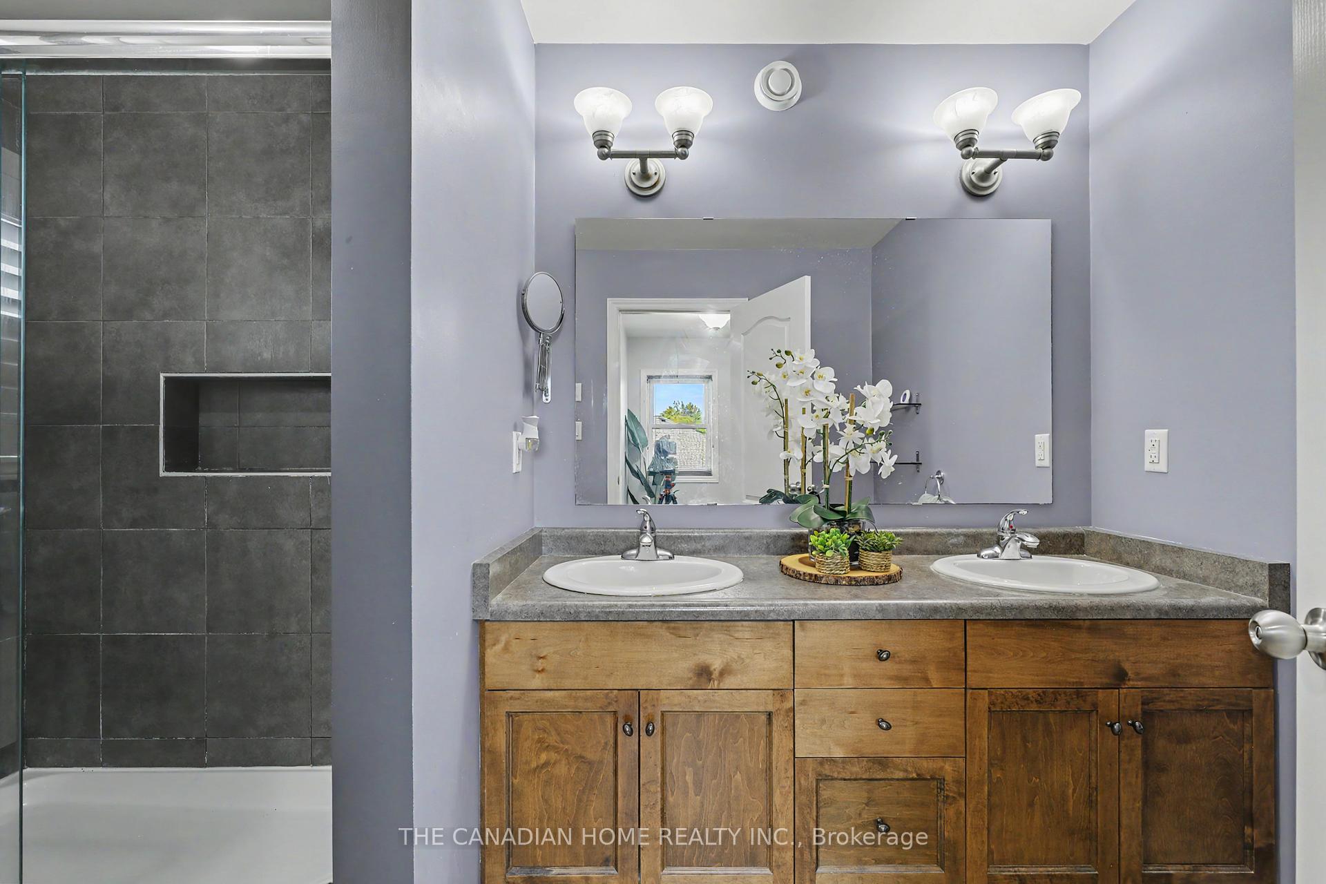 Photo 23 of 219 Picton Street E, Goderich, Goderich (Town) — HOMEH