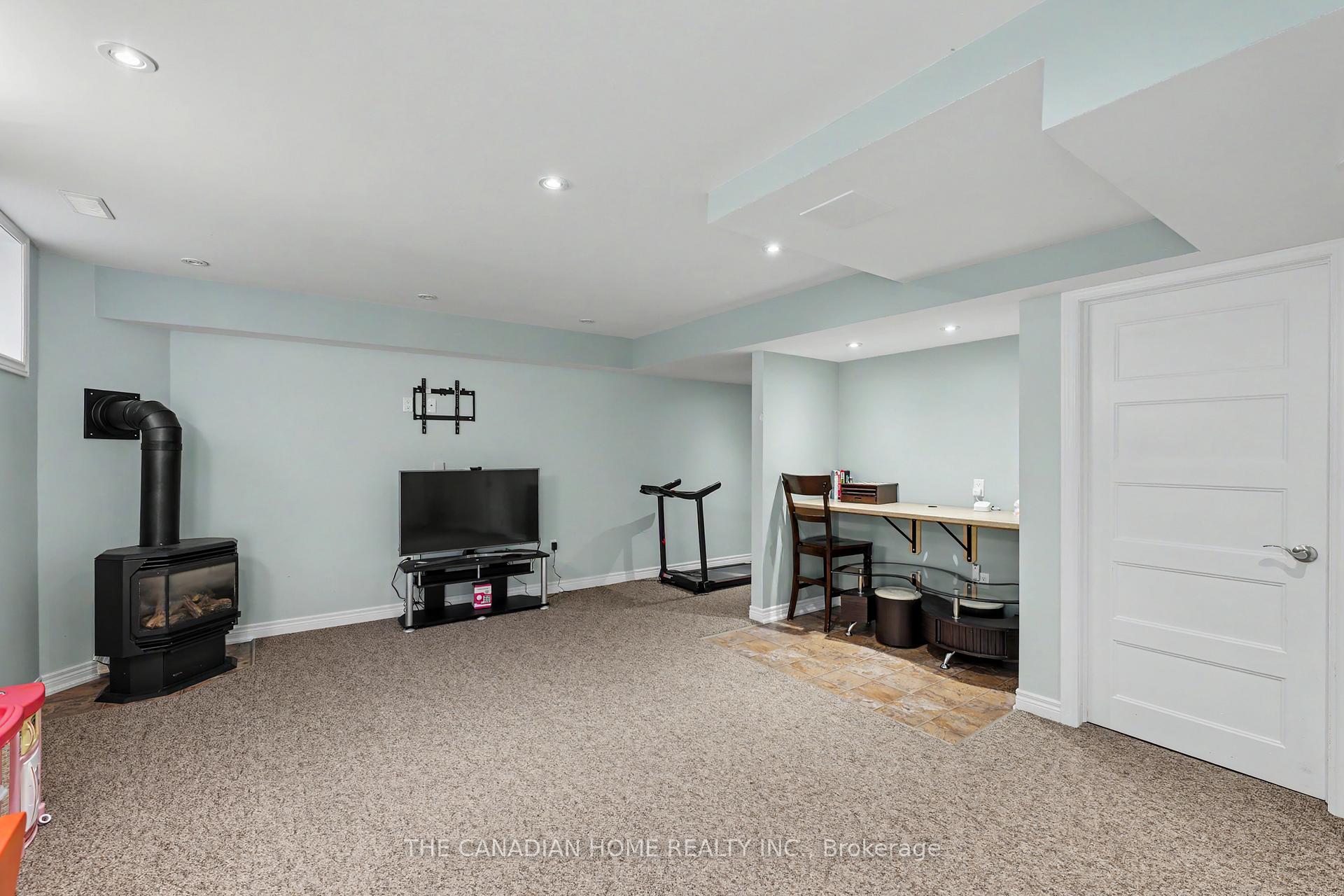 Photo 30 of 219 Picton Street E, Goderich, Goderich (Town) — HOMEH