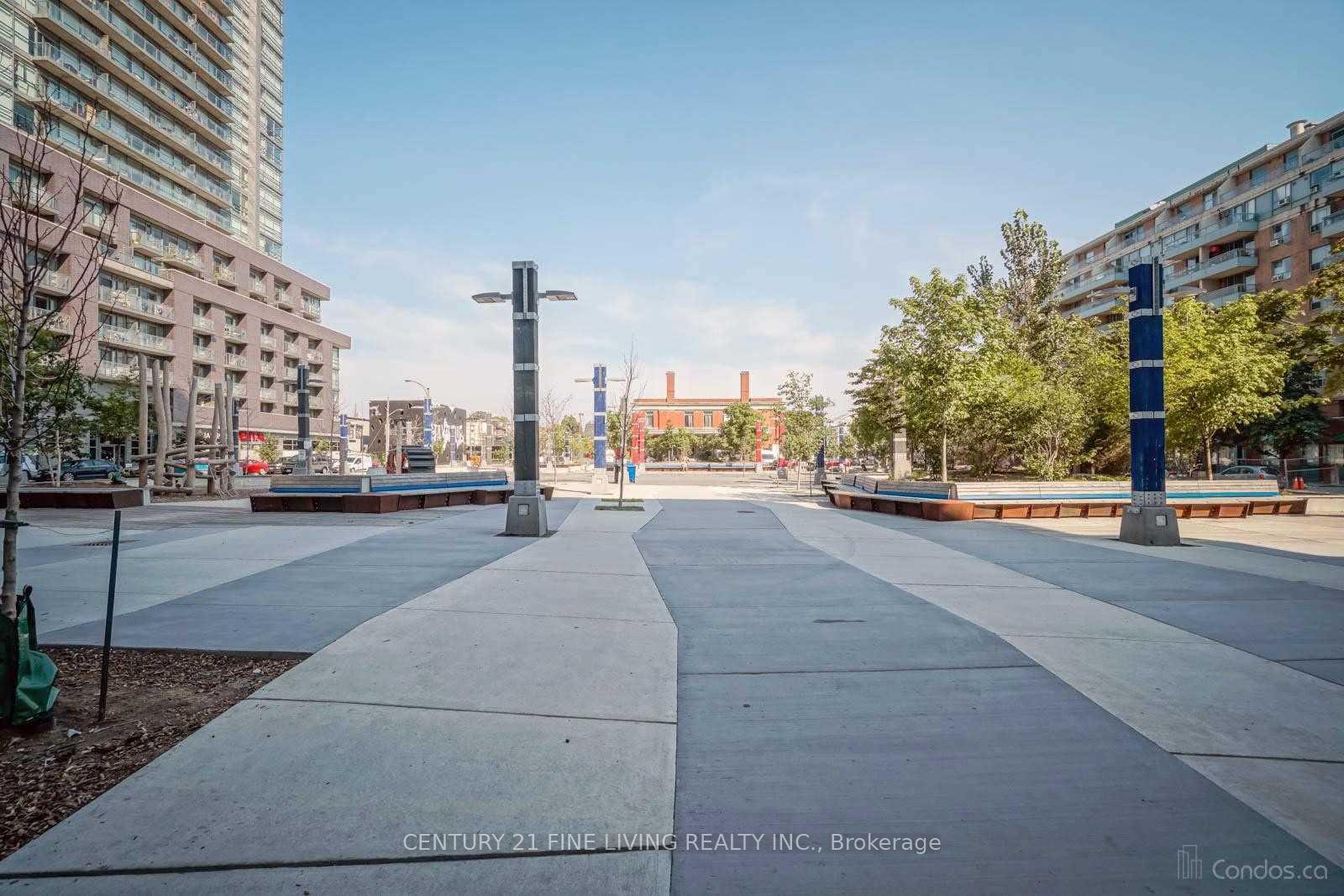 Photo 14 of Unit 810, 36 Lisgar Street, Toronto, Little Portugal — HOMEH