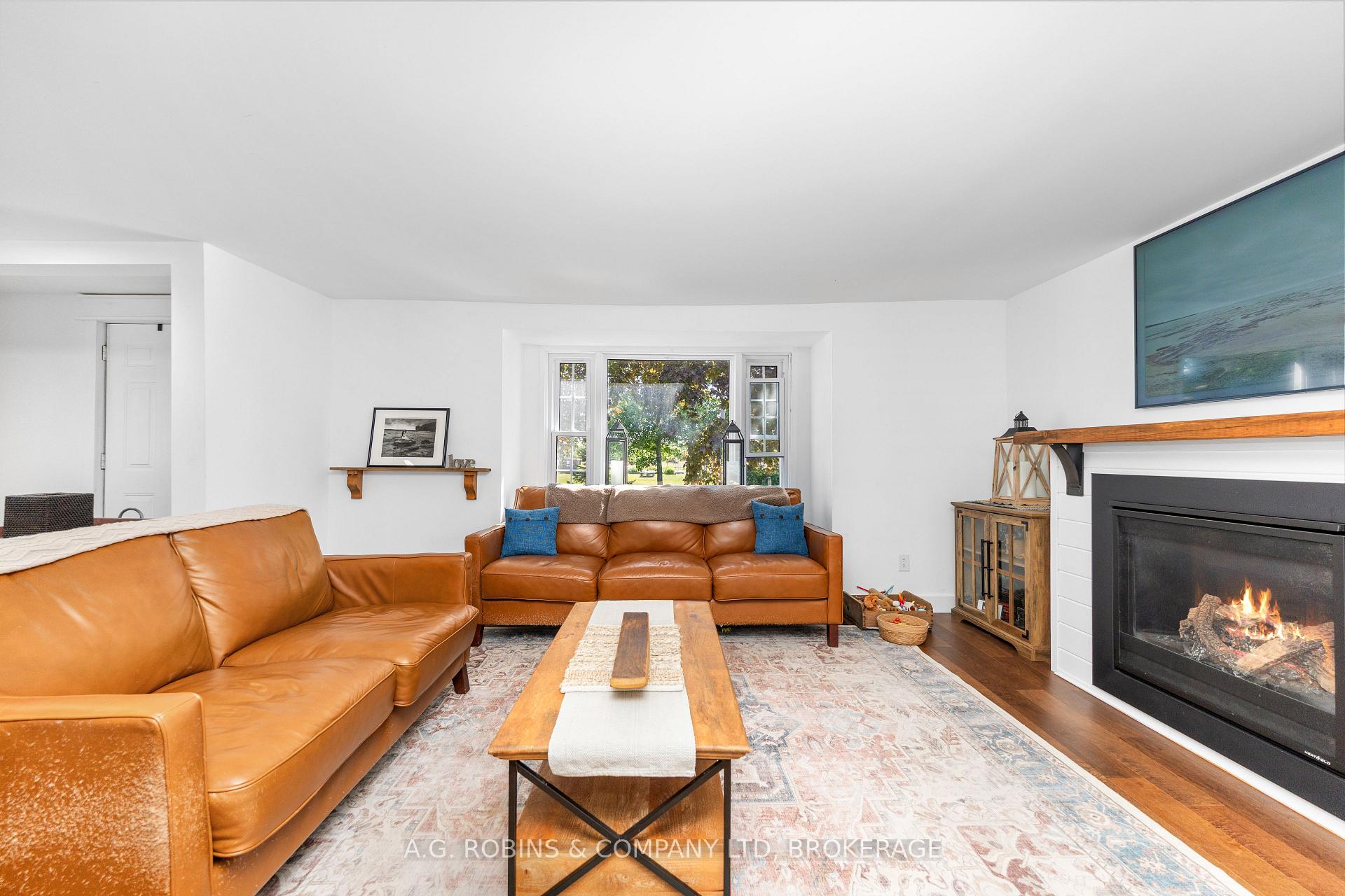 Photo 15 of 972 Silver Bay Road, Port Colborne, Sherkston — HOMEH