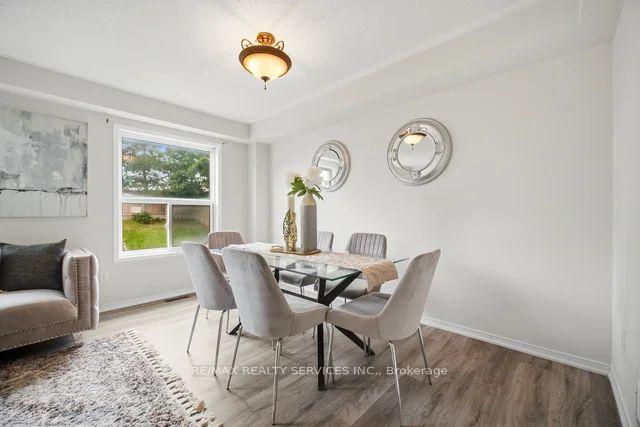 Photo 8 of 75 Wilmont Court, Brampton, Fletcher's Meadow — HOMEH