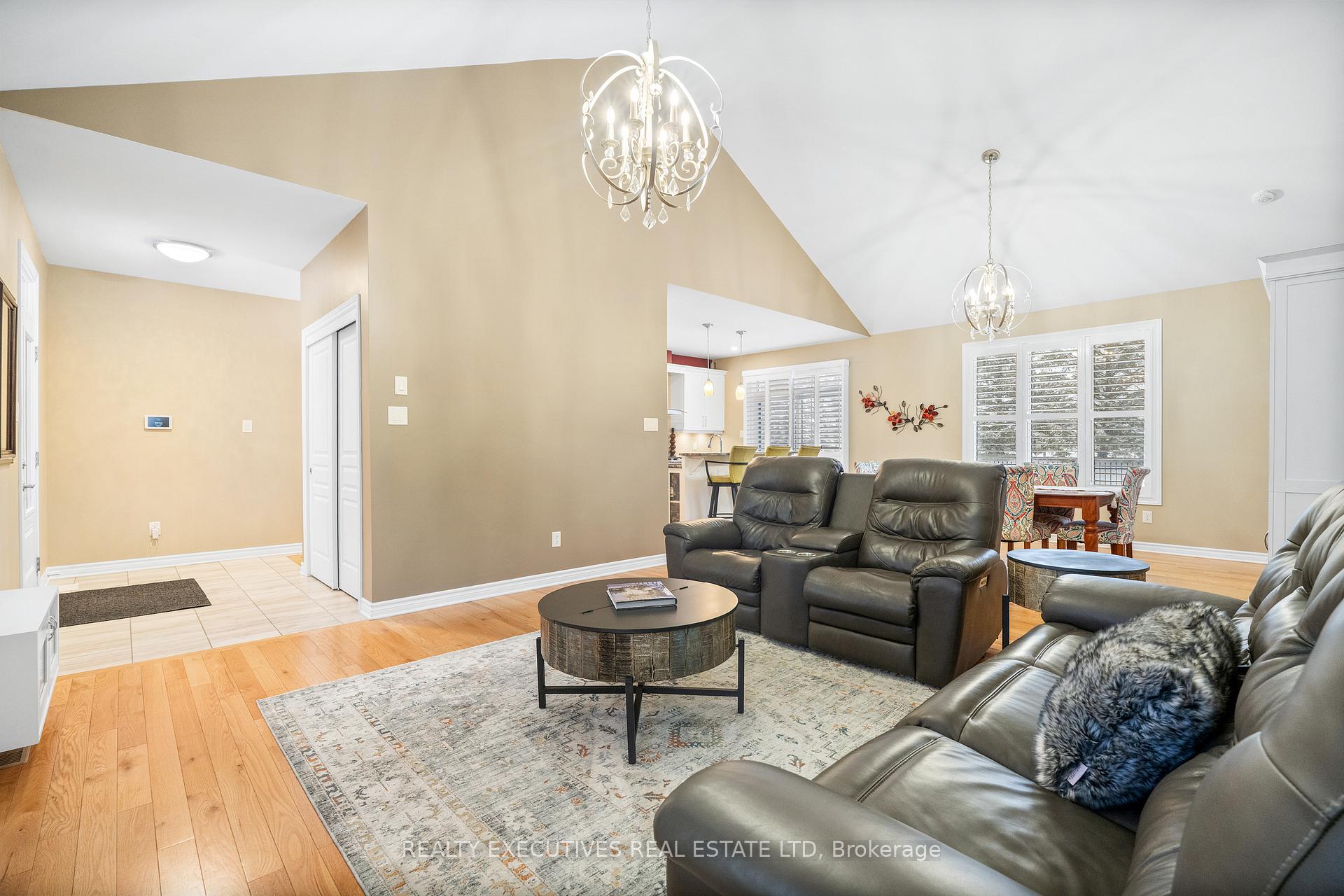 Photo 7 of 90 Magnolia Way, North Grenville, North Grenville Twp (Kemptville South) — HOMEH