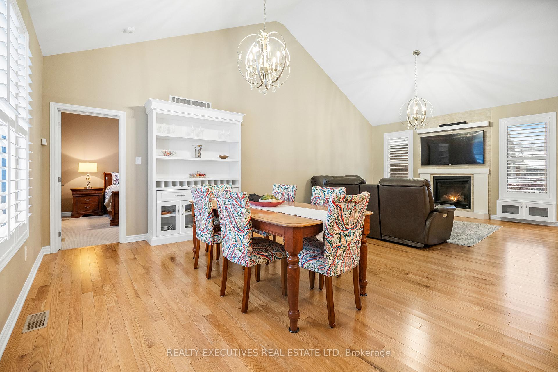 Photo 9 of 90 Magnolia Way, North Grenville, North Grenville Twp (Kemptville South) — HOMEH