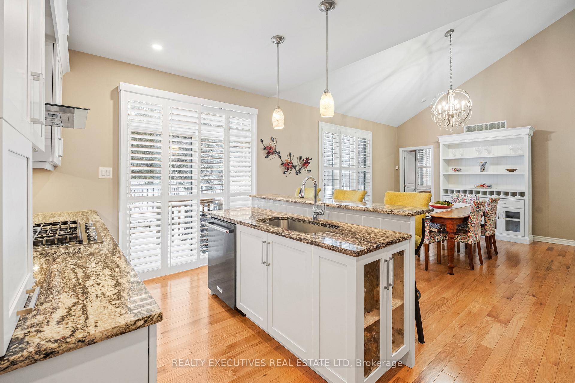 Photo 11 of 90 Magnolia Way, North Grenville, North Grenville Twp (Kemptville South) — HOMEH
