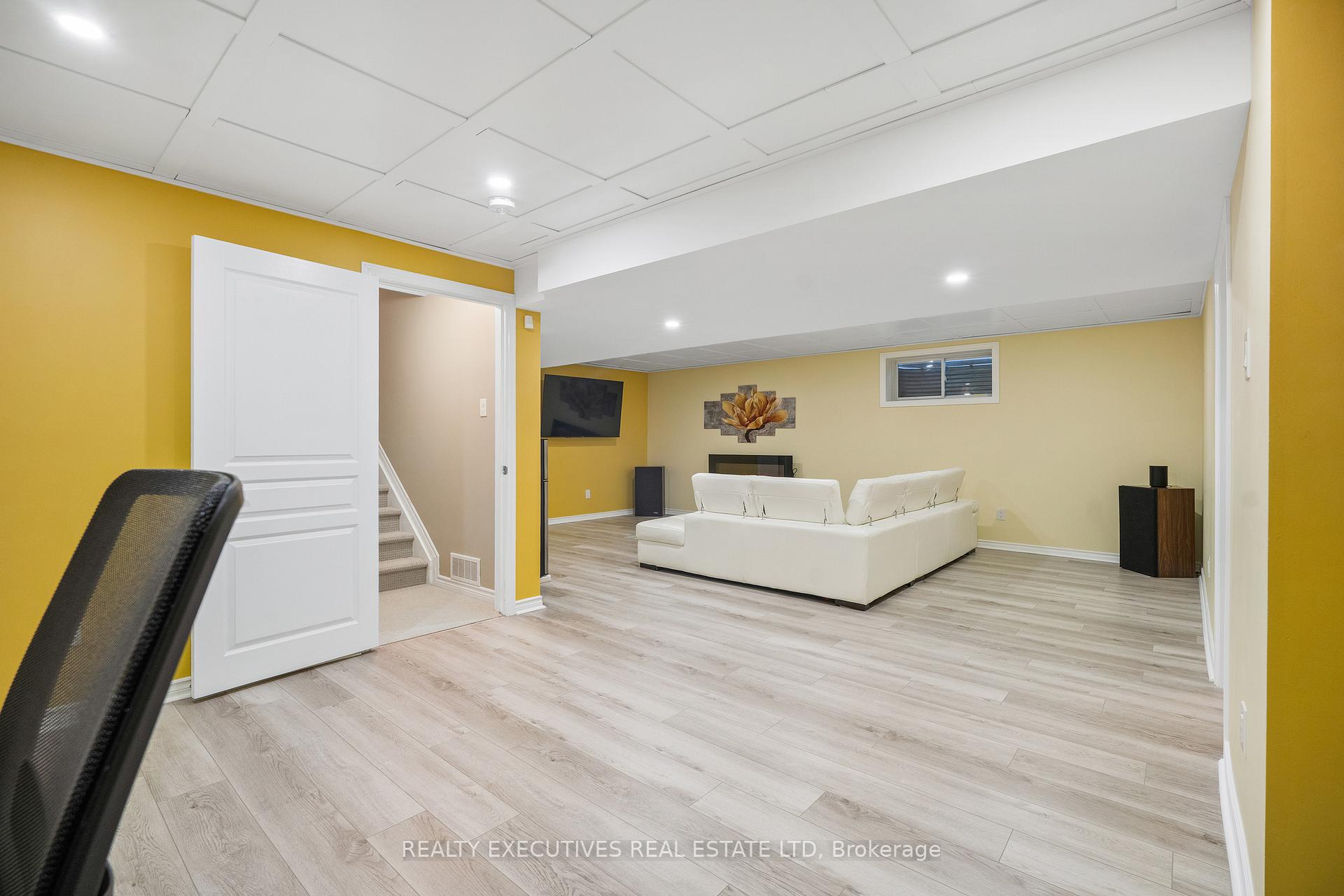Photo 30 of 90 Magnolia Way, North Grenville, North Grenville Twp (Kemptville South) — HOMEH