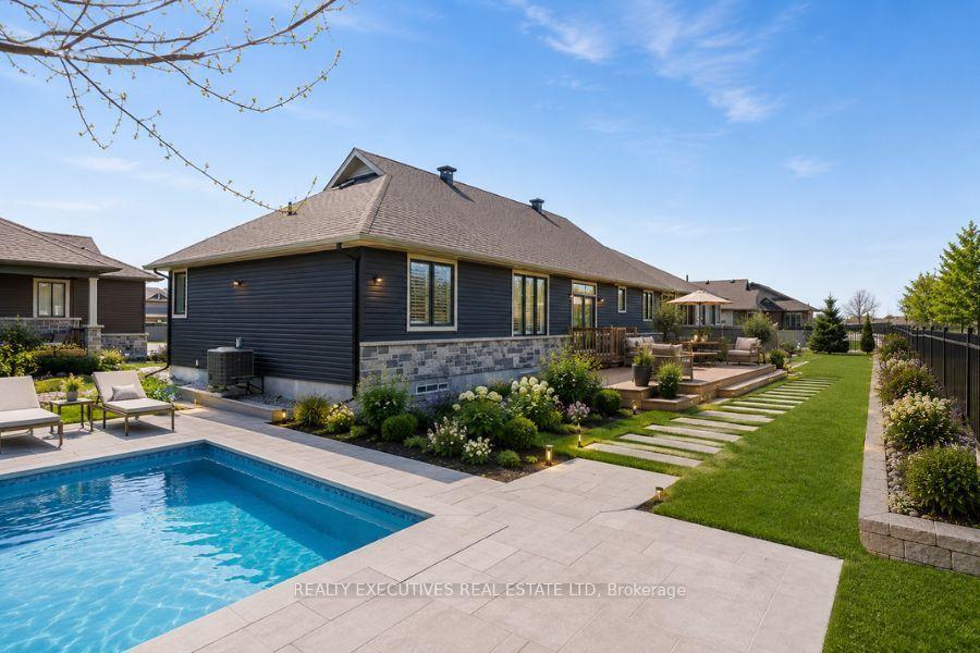 Photo 45 of 90 Magnolia Way, North Grenville, North Grenville Twp (Kemptville South) — HOMEH