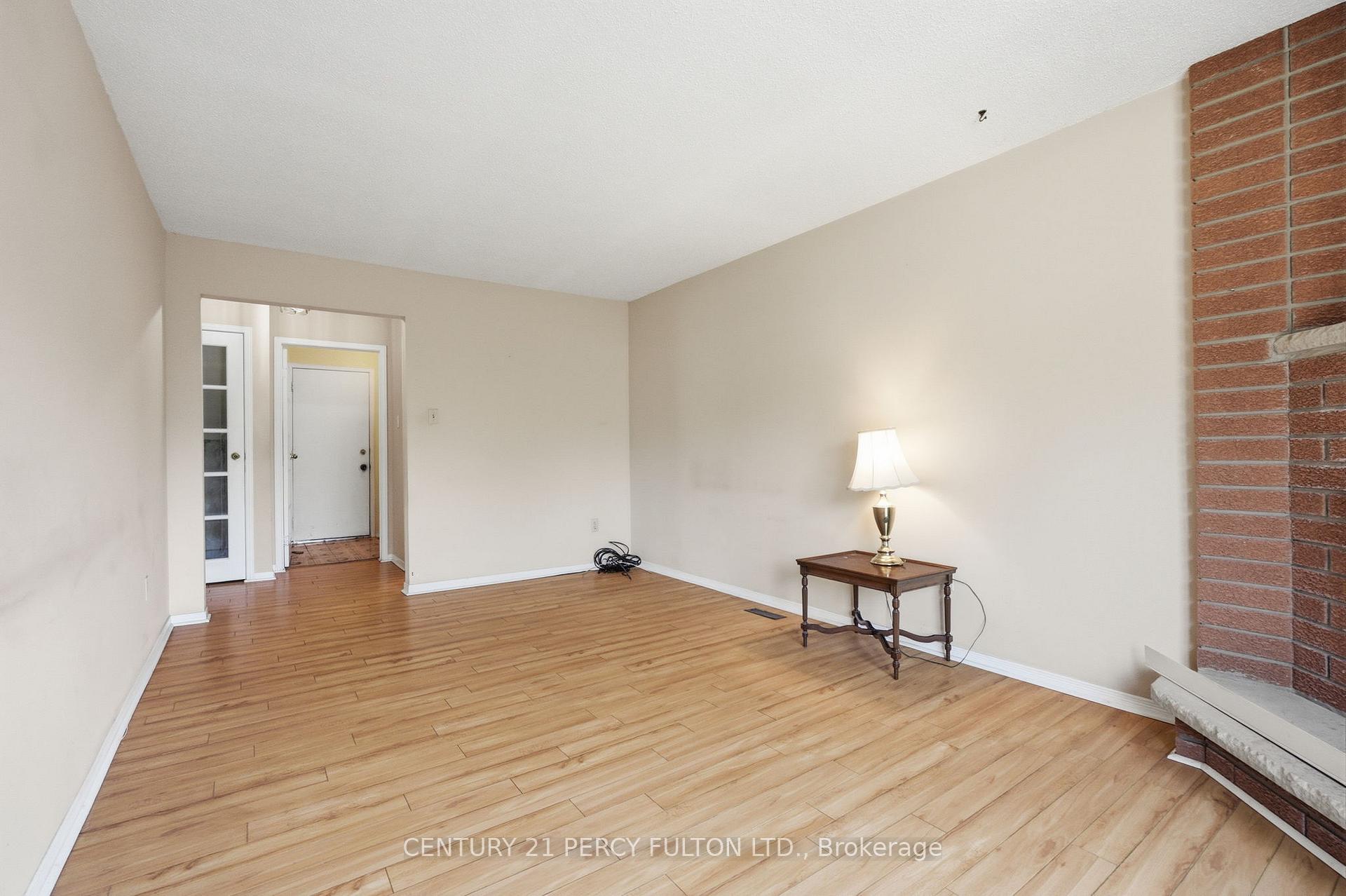Photo 19 of 208 Conley Street, Vaughan, Lakeview Estates — HOMEH