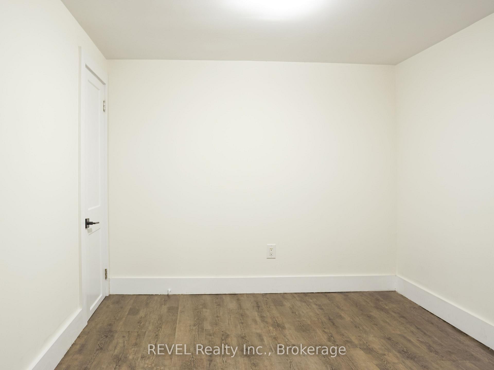 Photo 5 of Unit Lower, 50 Pelham Road, St. Catharines, Western Hill — HOMEH