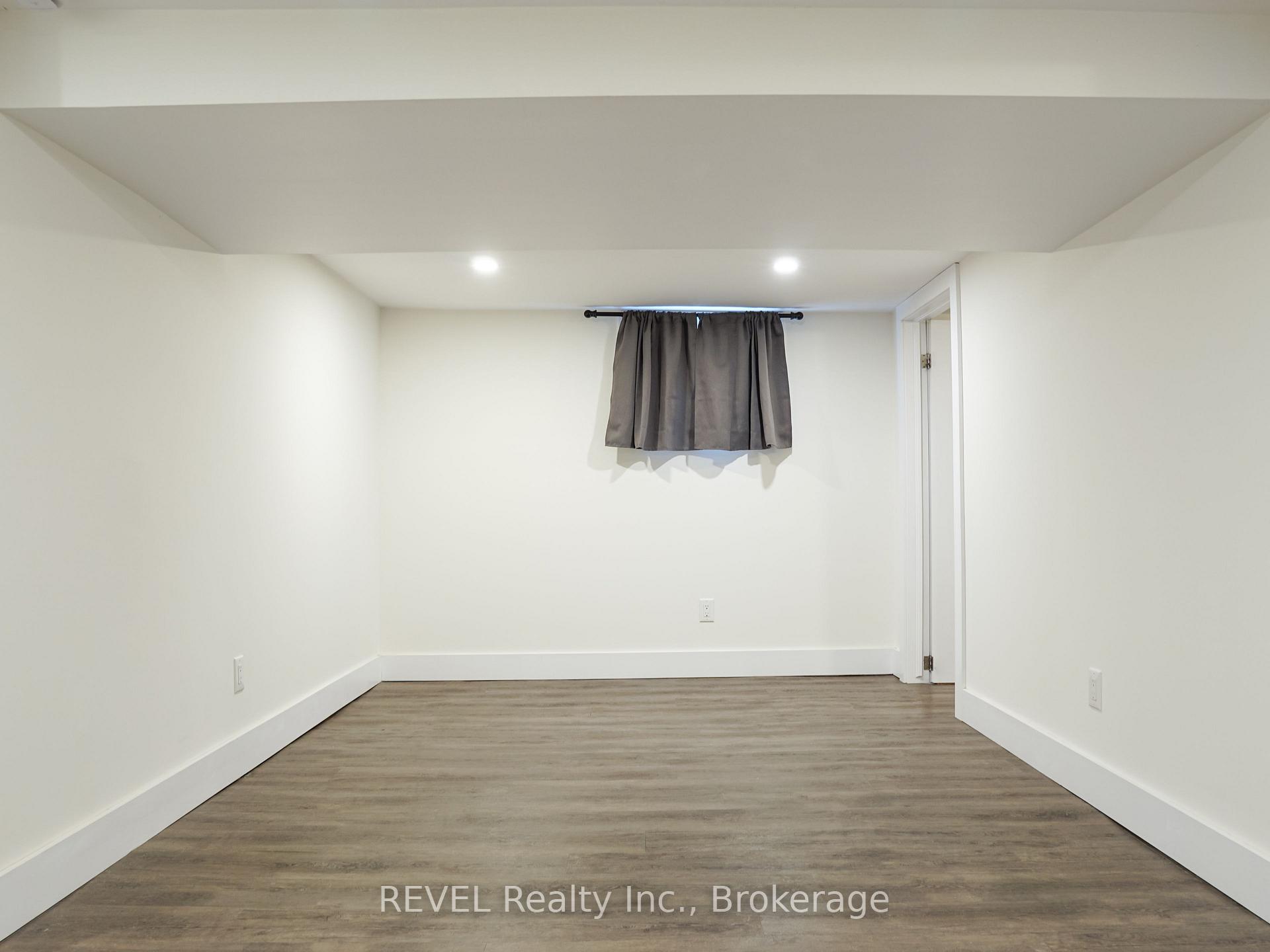 Photo 8 of Unit Lower, 50 Pelham Road, St. Catharines, Western Hill — HOMEH