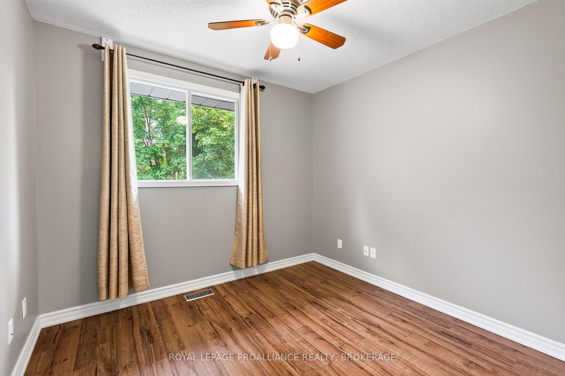 Photo 27 of 1093 Bauder Crescent, Kingston, North of Taylor-Kidd Blvd — HOMEH