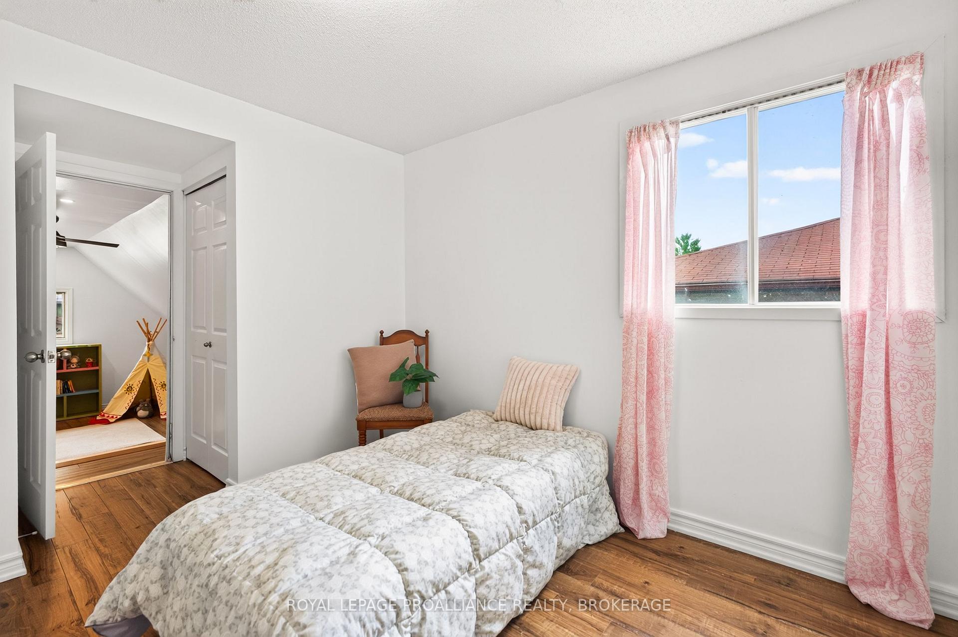 Photo 30 of 1093 Bauder Crescent, Kingston, North of Taylor-Kidd Blvd — HOMEH