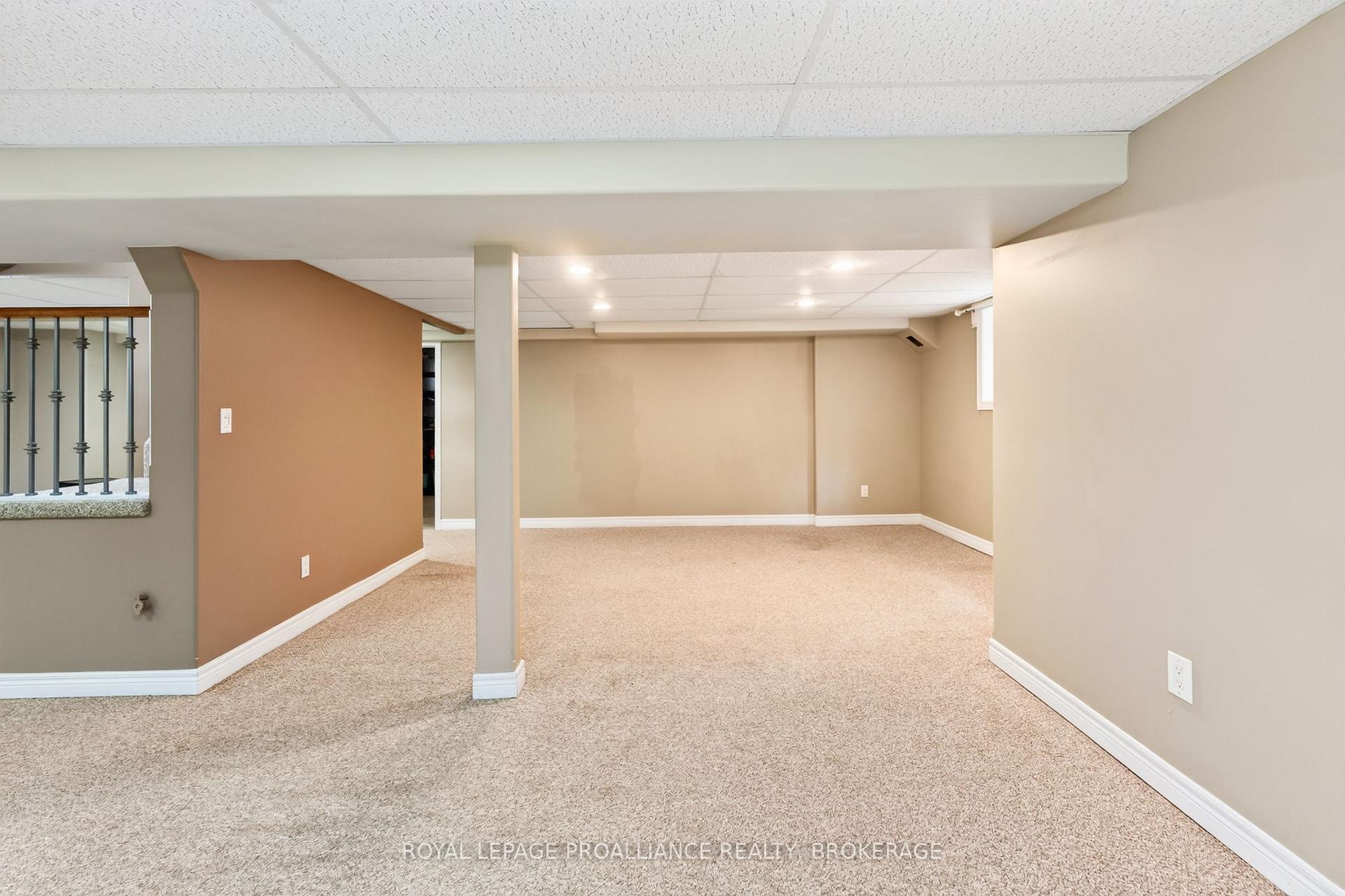 Photo 35 of 1093 Bauder Crescent, Kingston, North of Taylor-Kidd Blvd — HOMEH