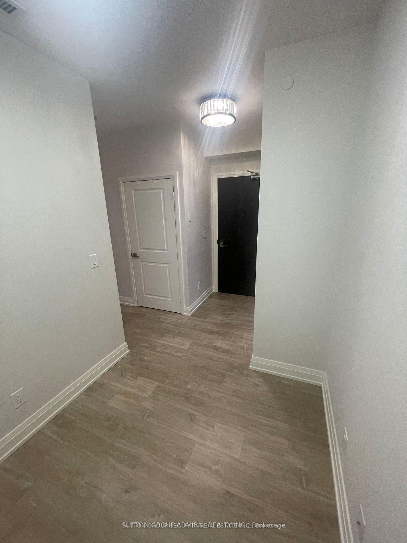 Photo 5 of Unit 2607, 3700 Highway 7 Road, Vaughan, Vaughan Corporate Centre — HOMEH