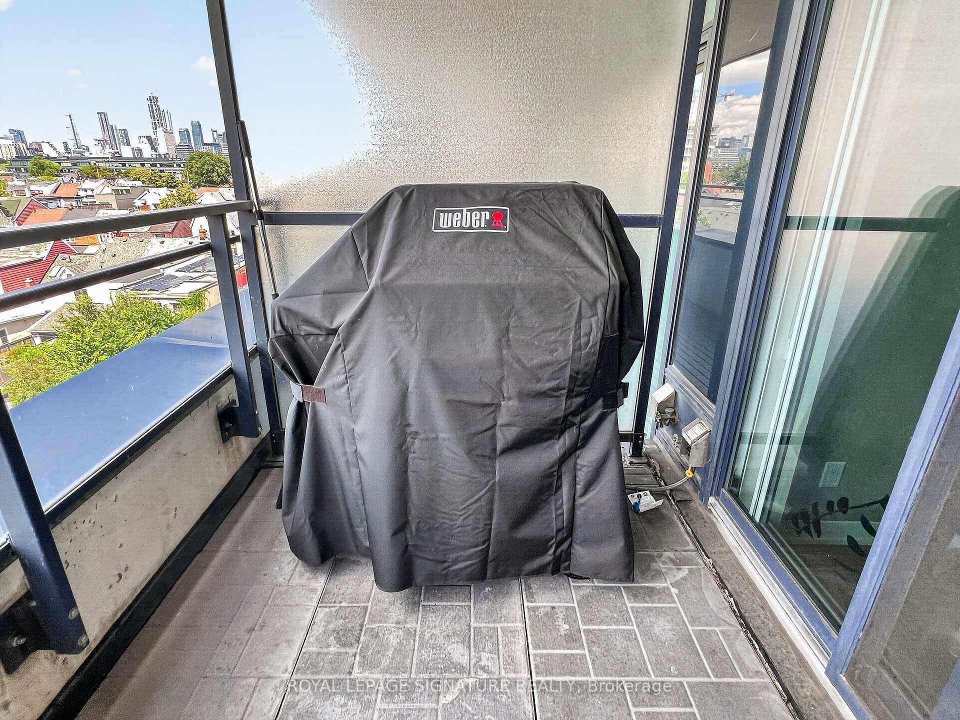 Photo 11 of Unit 501, 205 Manning Avenue, Toronto, Trinity-Bellwoods — HOMEH