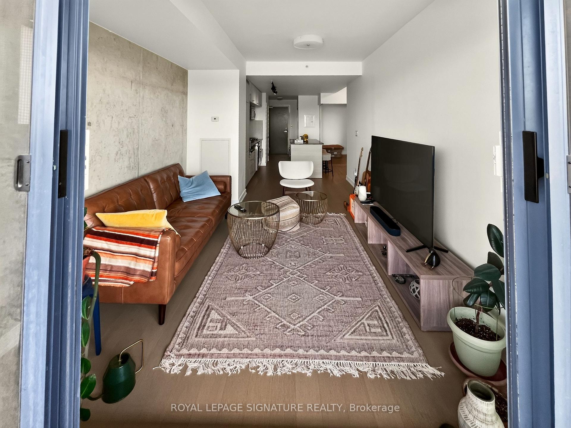 Photo 16 of Unit 501, 205 Manning Avenue, Toronto, Trinity-Bellwoods — HOMEH