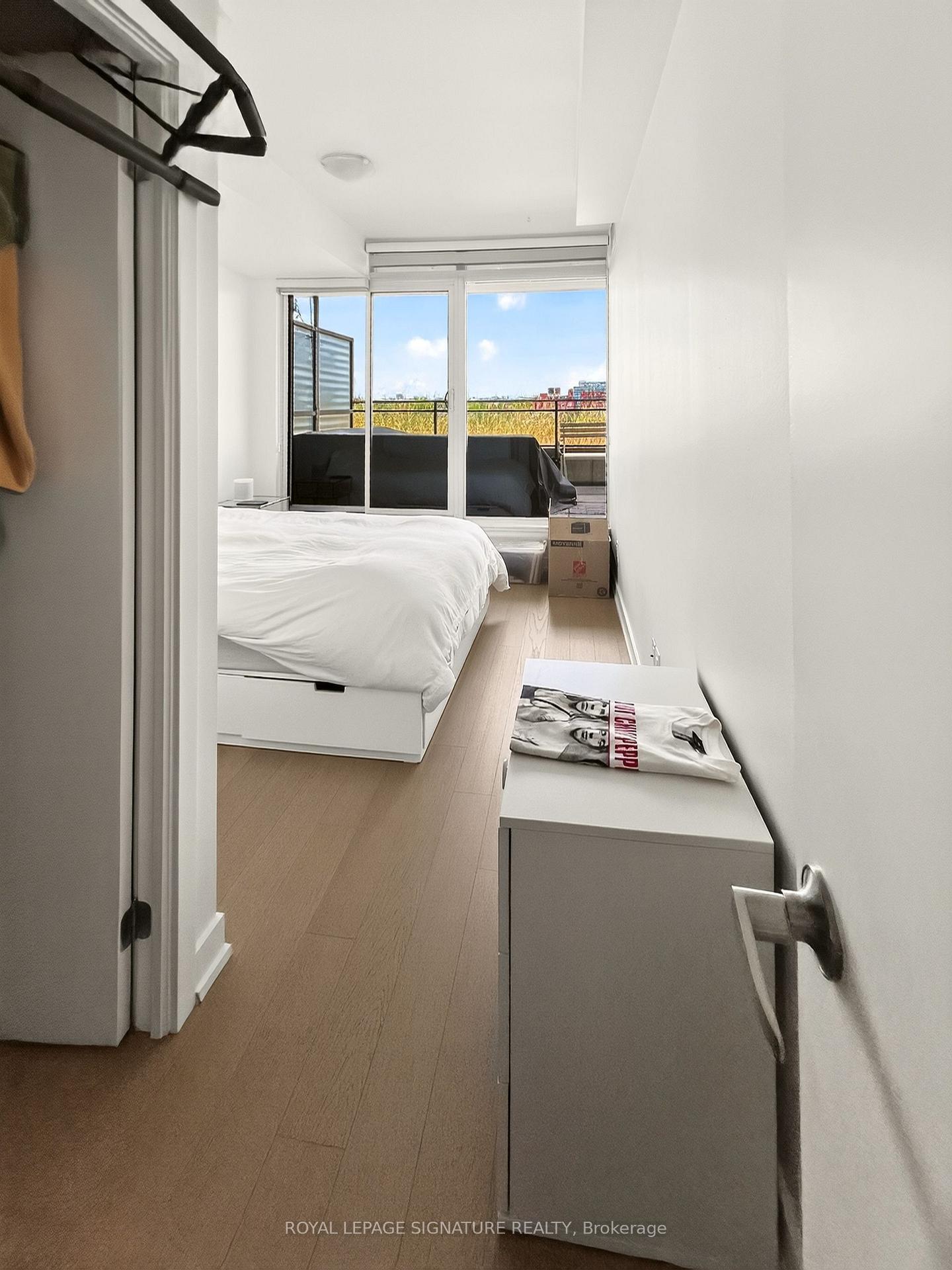 Photo 22 of Unit 501, 205 Manning Avenue, Toronto, Trinity-Bellwoods — HOMEH