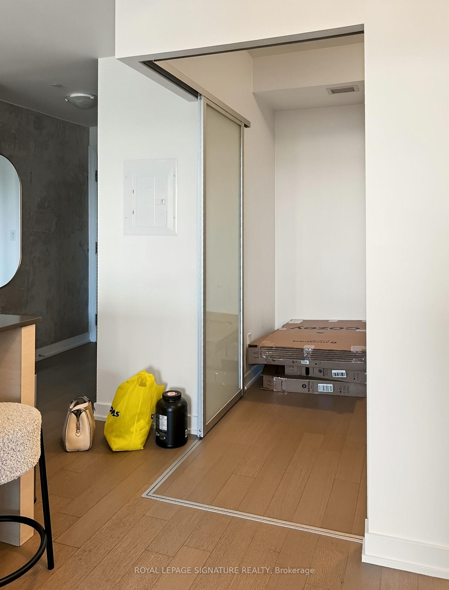 Photo 32 of Unit 501, 205 Manning Avenue, Toronto, Trinity-Bellwoods — HOMEH