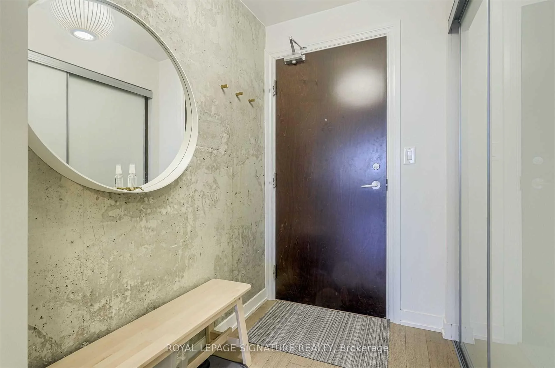 Photo 8 of Unit 501, 205 Manning Avenue, Toronto, Trinity-Bellwoods — HOMEH