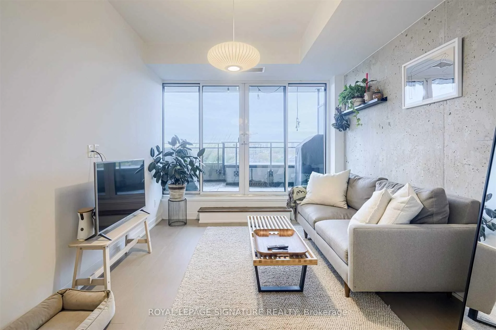 Photo 19 of Unit 501, 205 Manning Avenue, Toronto, Trinity-Bellwoods — HOMEH