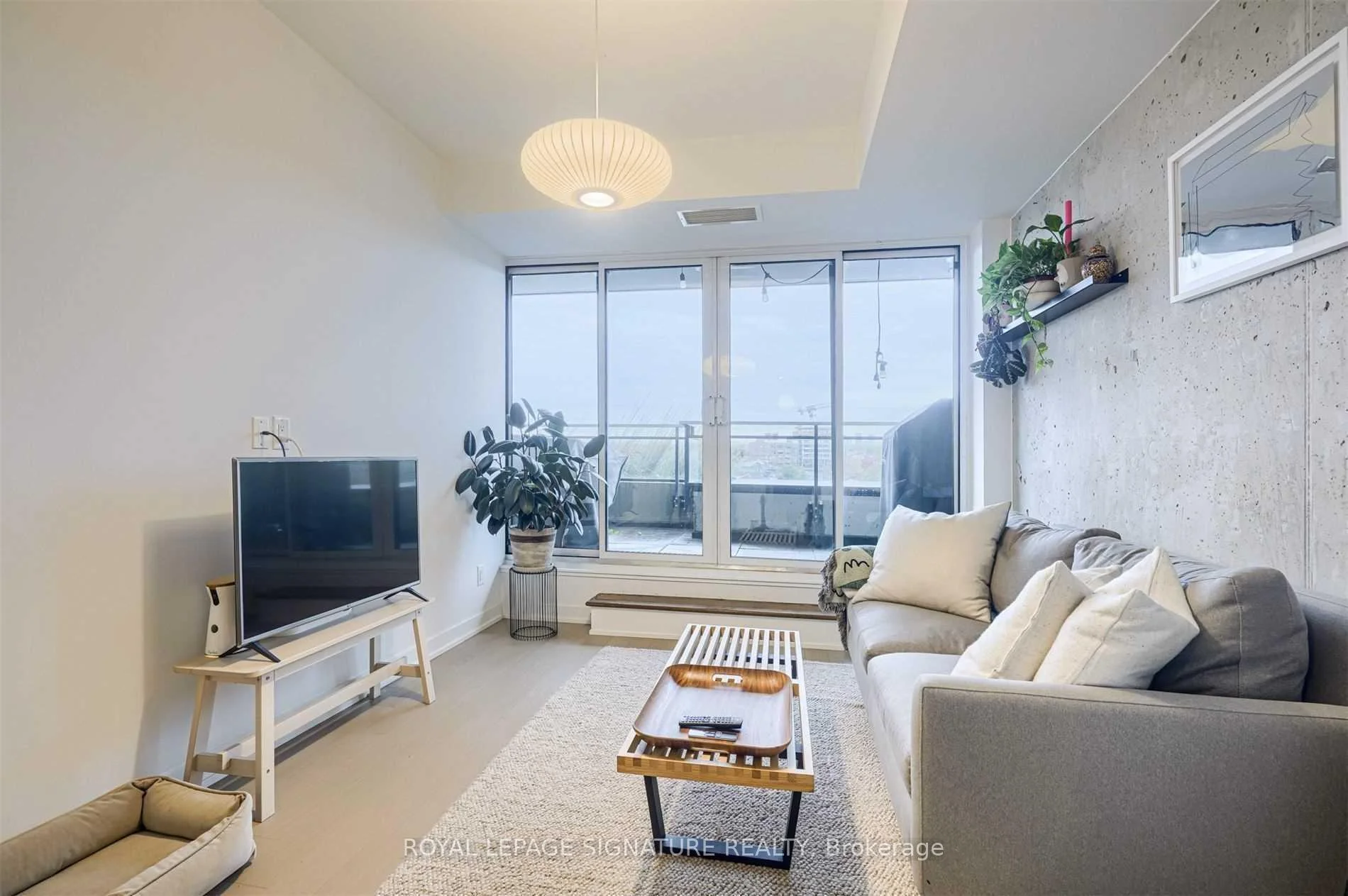 Photo 21 of Unit 501, 205 Manning Avenue, Toronto, Trinity-Bellwoods — HOMEH