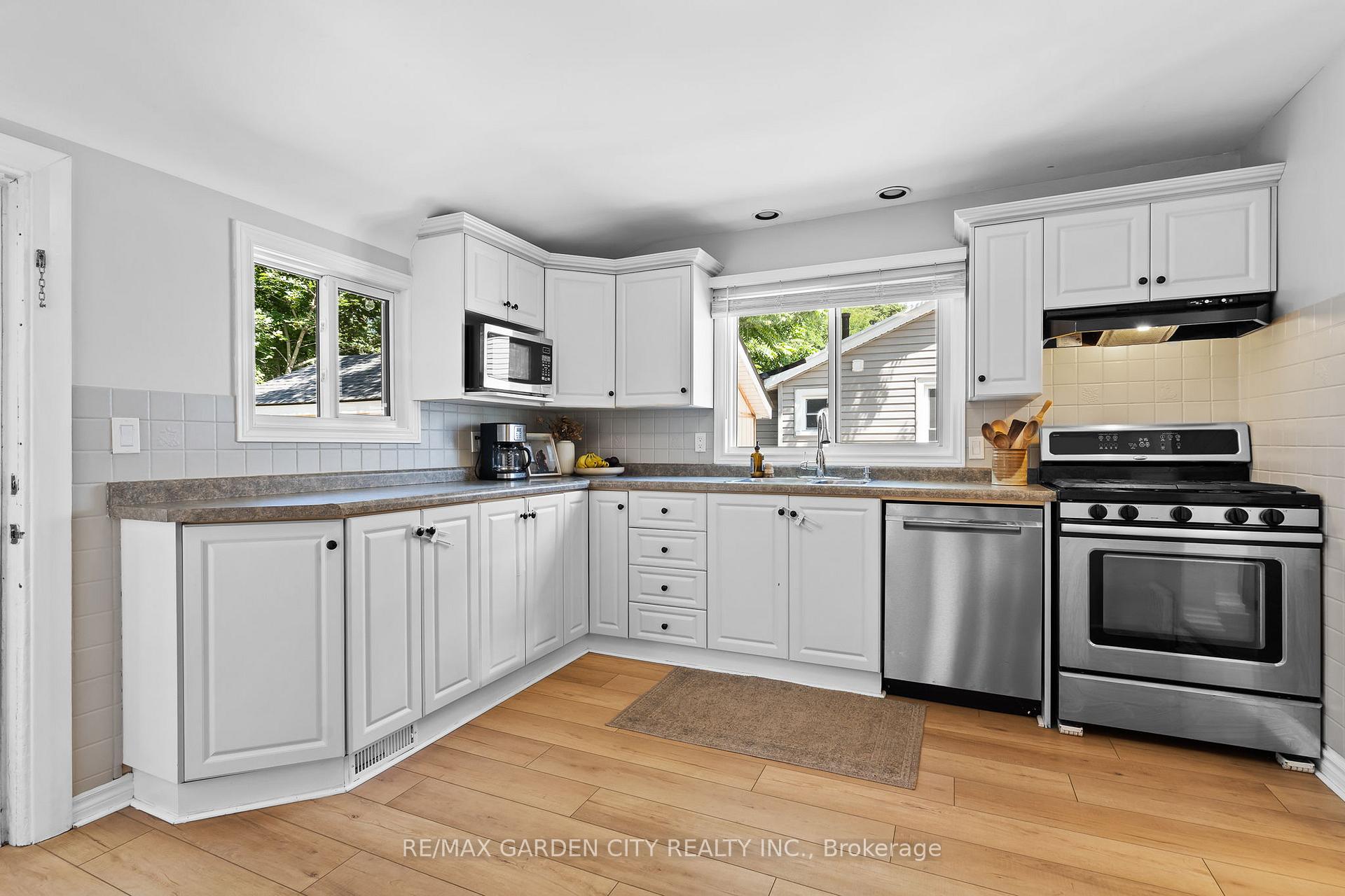 Photo 12 of 13 Maple Street, St. Catharines, Downtown — HOMEH