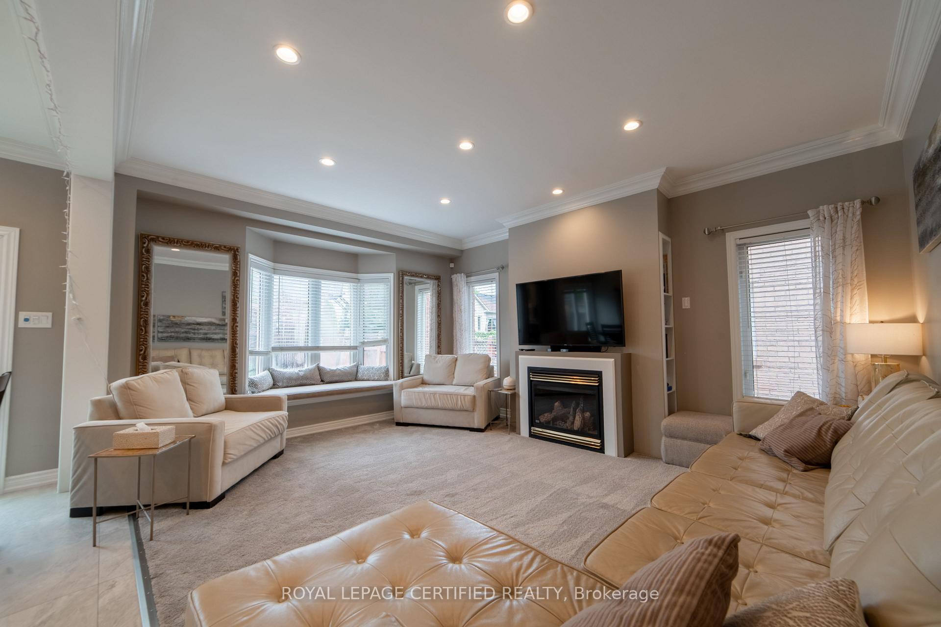 Photo 13 of 2367 Eighth Line, Oakville, Joshua Creek — HOMEH
