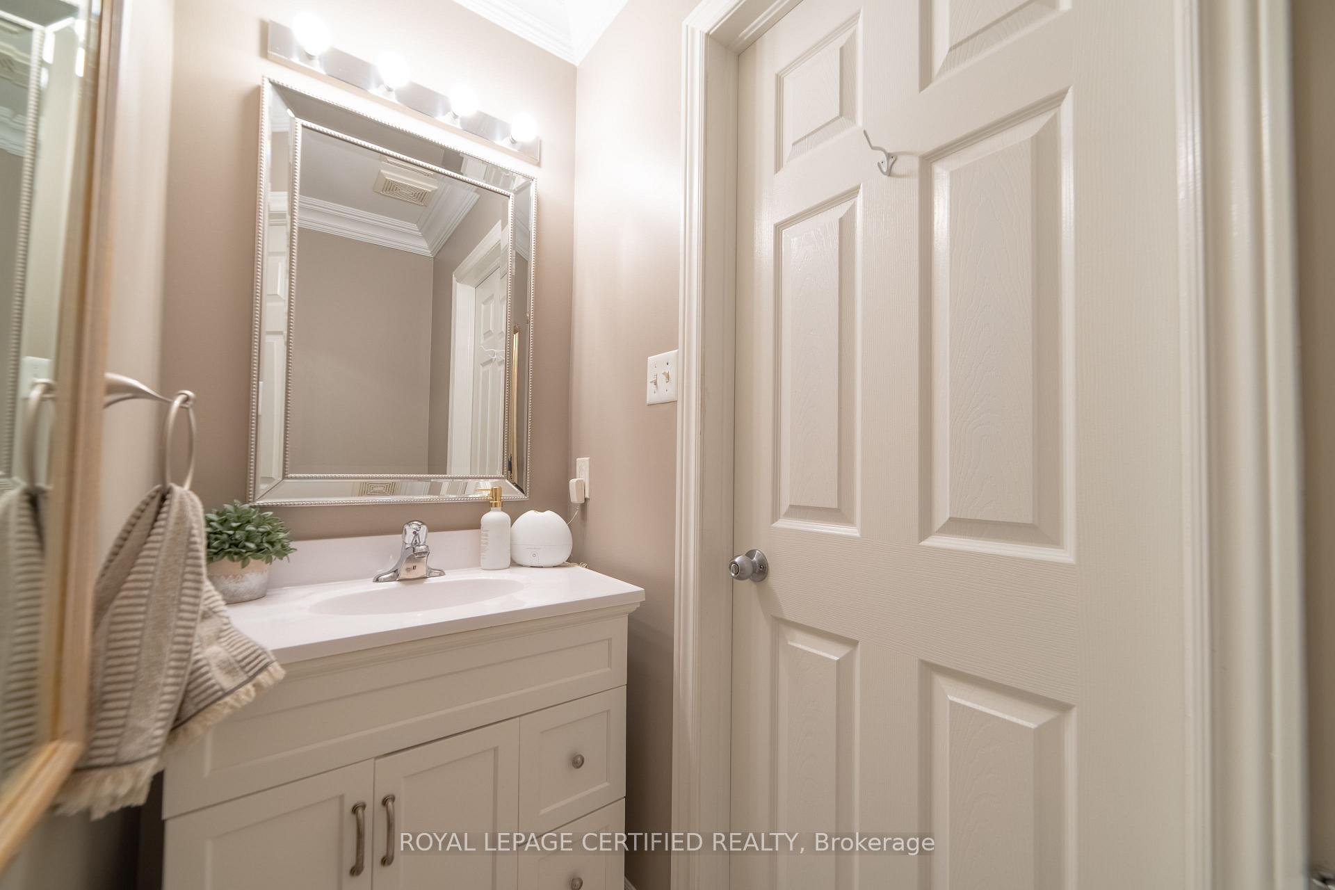 Photo 15 of 2367 Eighth Line, Oakville, Joshua Creek — HOMEH