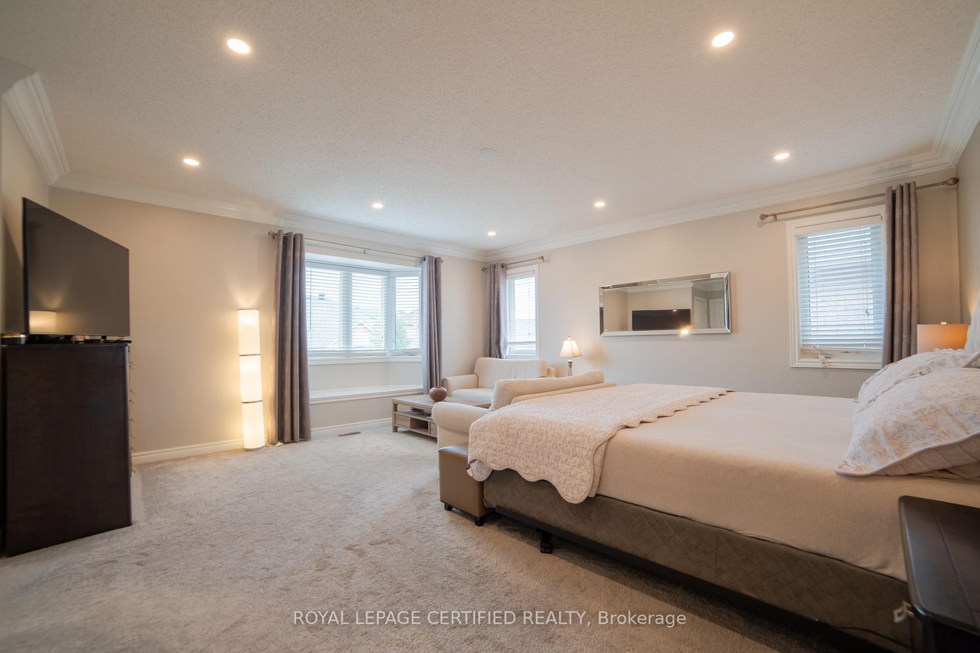 Photo 24 of 2367 Eighth Line, Oakville, Joshua Creek — HOMEH