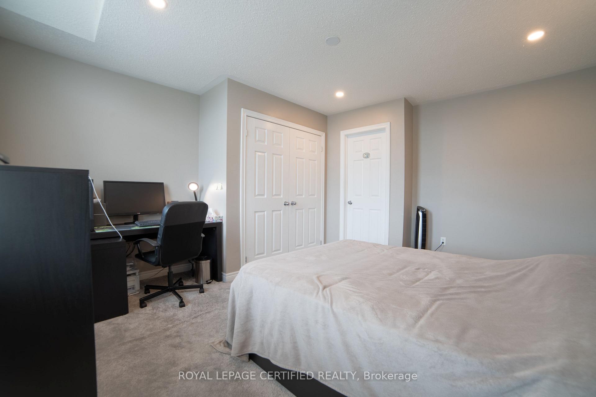 Photo 33 of 2367 Eighth Line, Oakville, Joshua Creek — HOMEH
