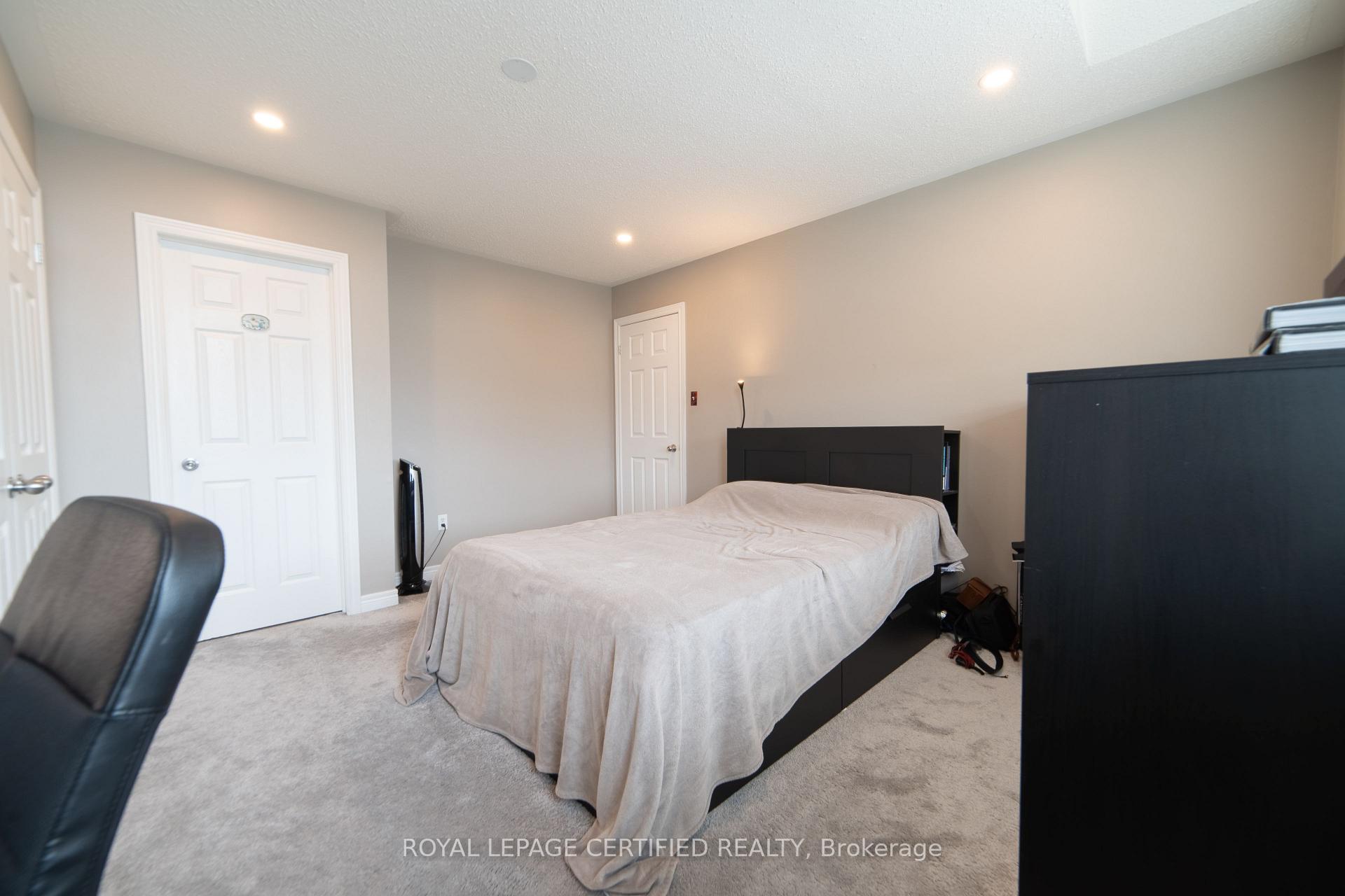 Photo 34 of 2367 Eighth Line, Oakville, Joshua Creek — HOMEH