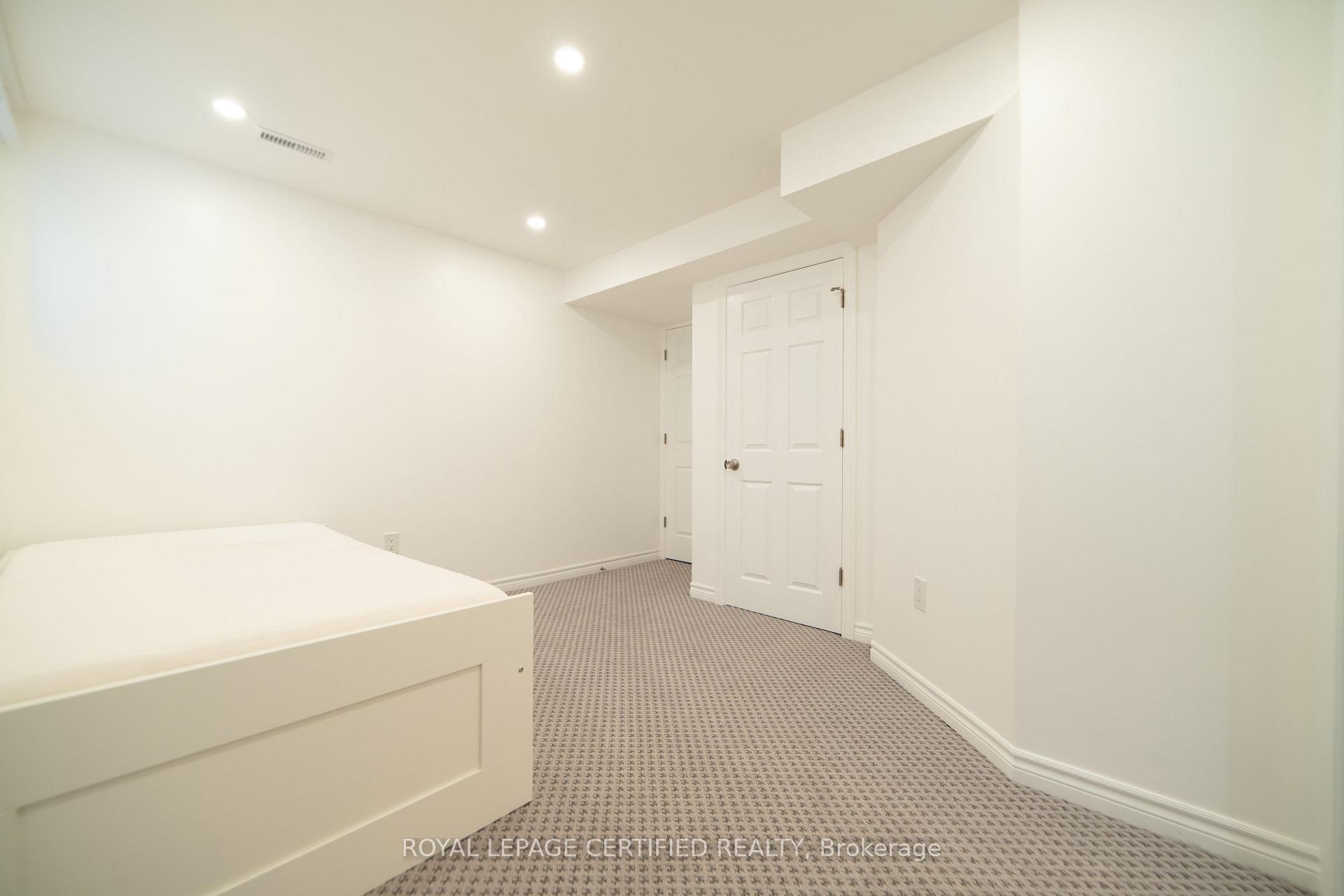 Photo 38 of 2367 Eighth Line, Oakville, Joshua Creek — HOMEH