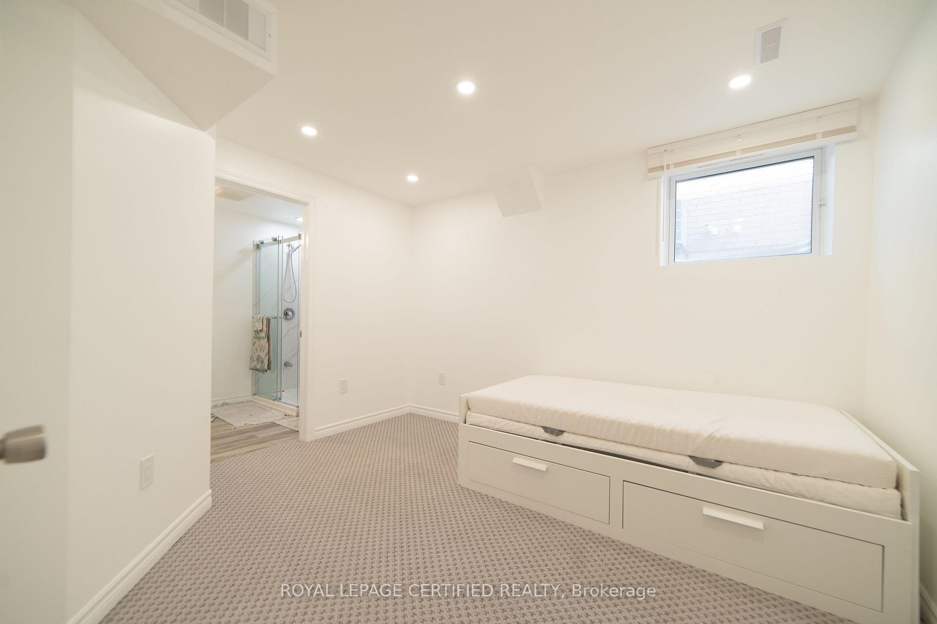 Photo 40 of 2367 Eighth Line, Oakville, Joshua Creek — HOMEH