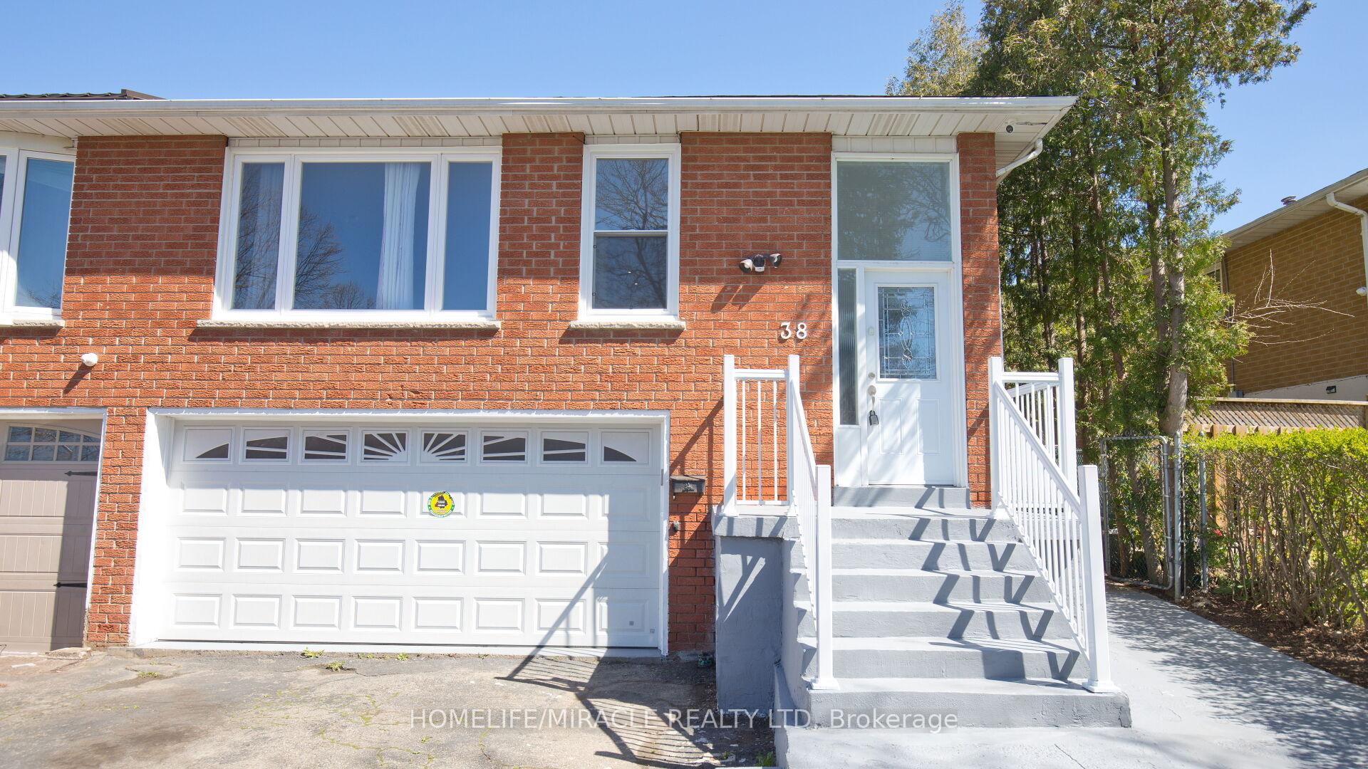 Photo 1 of 38 Medici Place, Brampton, Central Park — HOMEH