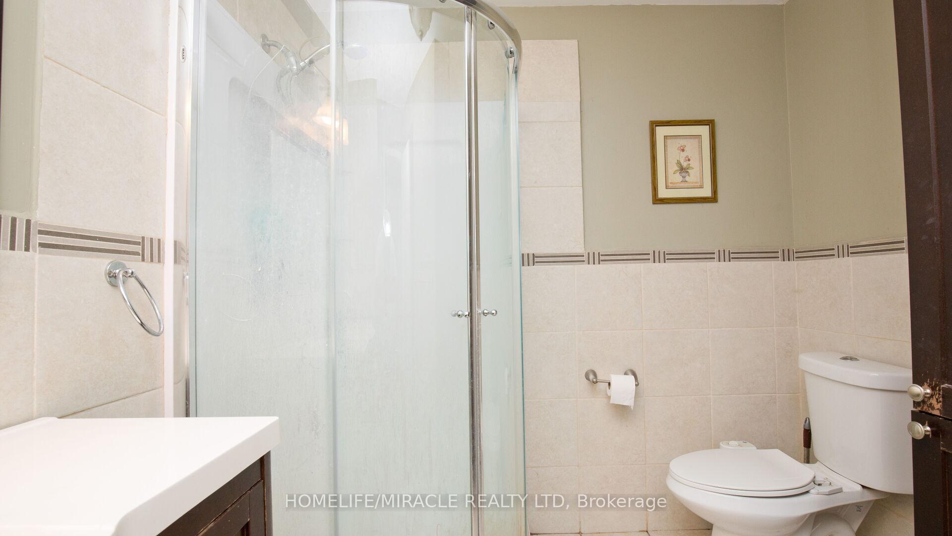 Photo 23 of 38 Medici Place, Brampton, Central Park — HOMEH