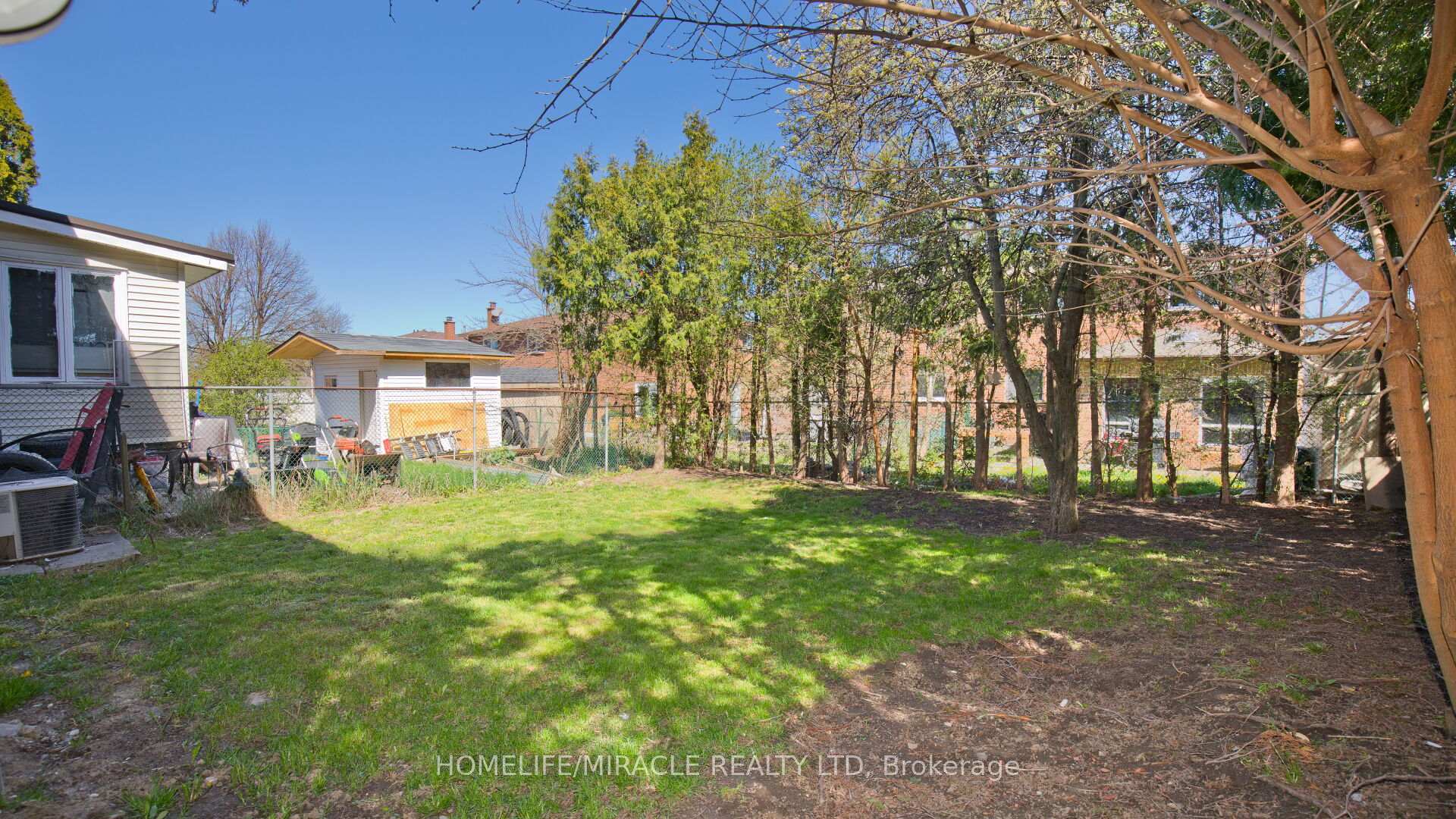 Photo 48 of 38 Medici Place, Brampton, Central Park — HOMEH