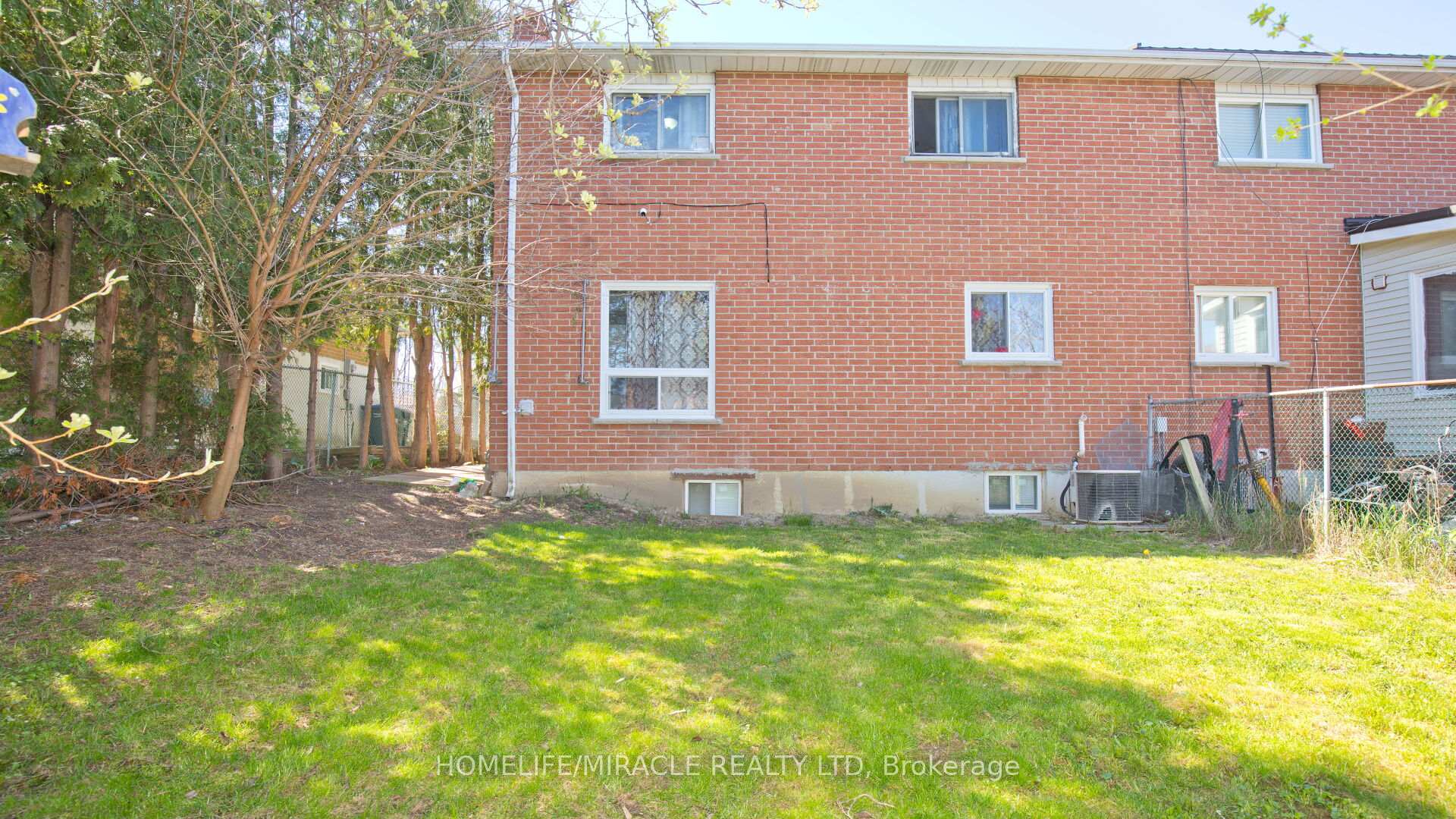 Photo 49 of 38 Medici Place, Brampton, Central Park — HOMEH