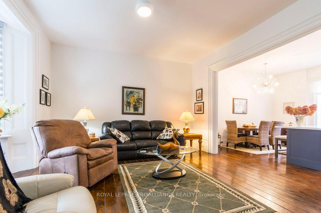 Photo 7 of Unit 5, 233 John Street, Belleville, Belleville Ward — HOMEH
