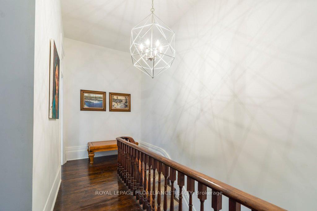 Photo 18 of Unit 5, 233 John Street, Belleville, Belleville Ward — HOMEH