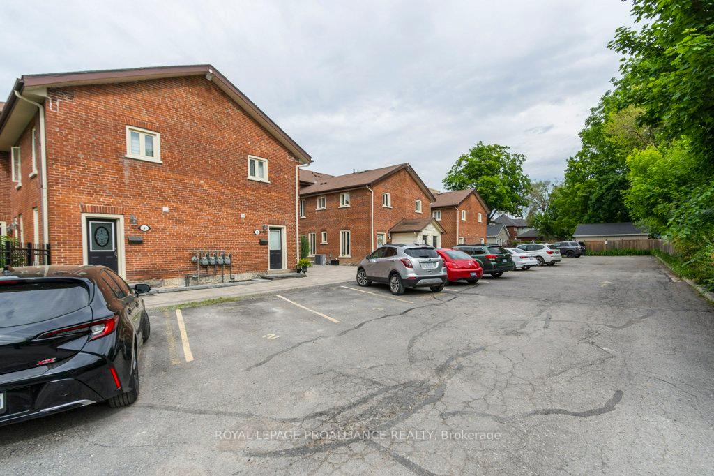 Photo 30 of Unit 5, 233 John Street, Belleville, Belleville Ward — HOMEH