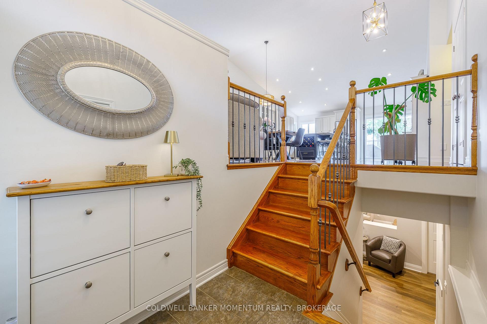Photo 4 of 19 Damson Street, St. Catharines, Rykert/Vansickle — HOMEH