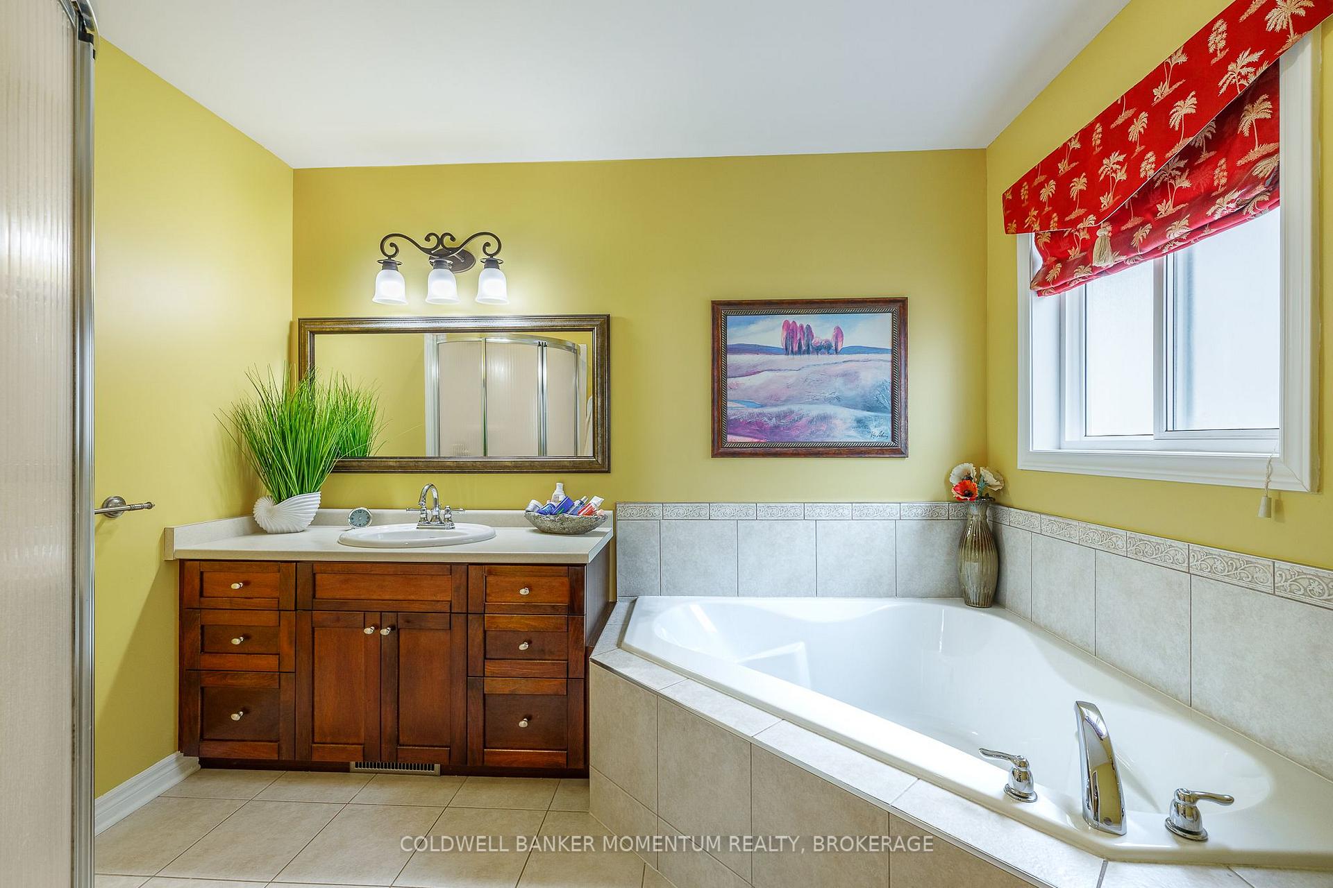 Photo 18 of 19 Damson Street, St. Catharines, Rykert/Vansickle — HOMEH
