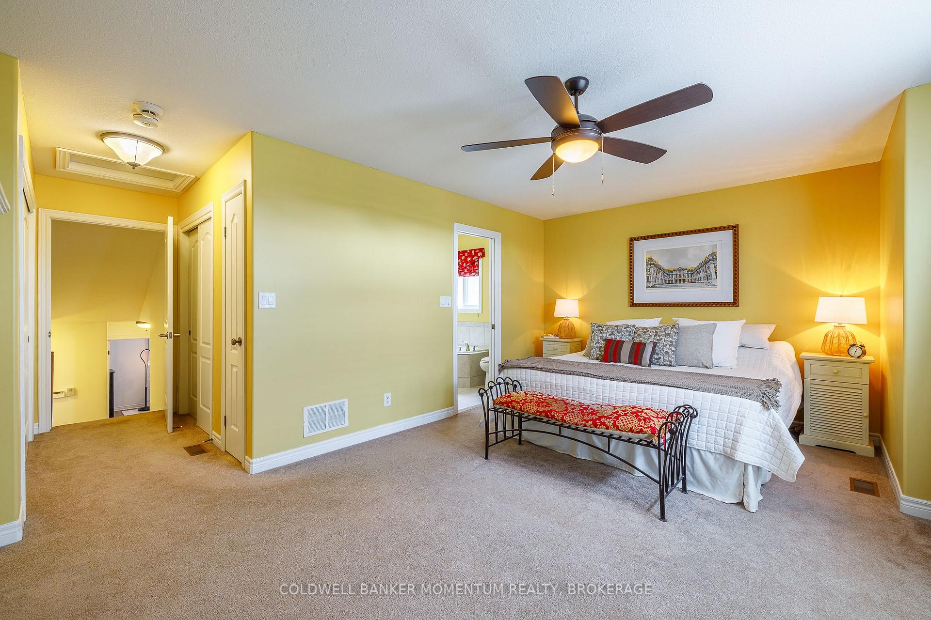 Photo 20 of 19 Damson Street, St. Catharines, Rykert/Vansickle — HOMEH