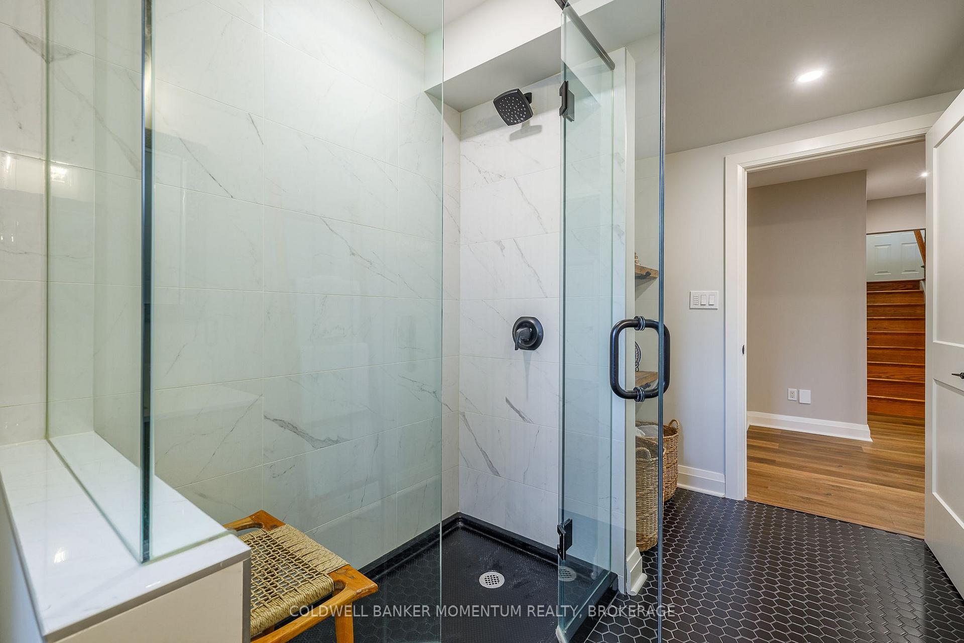 Photo 23 of 19 Damson Street, St. Catharines, Rykert/Vansickle — HOMEH